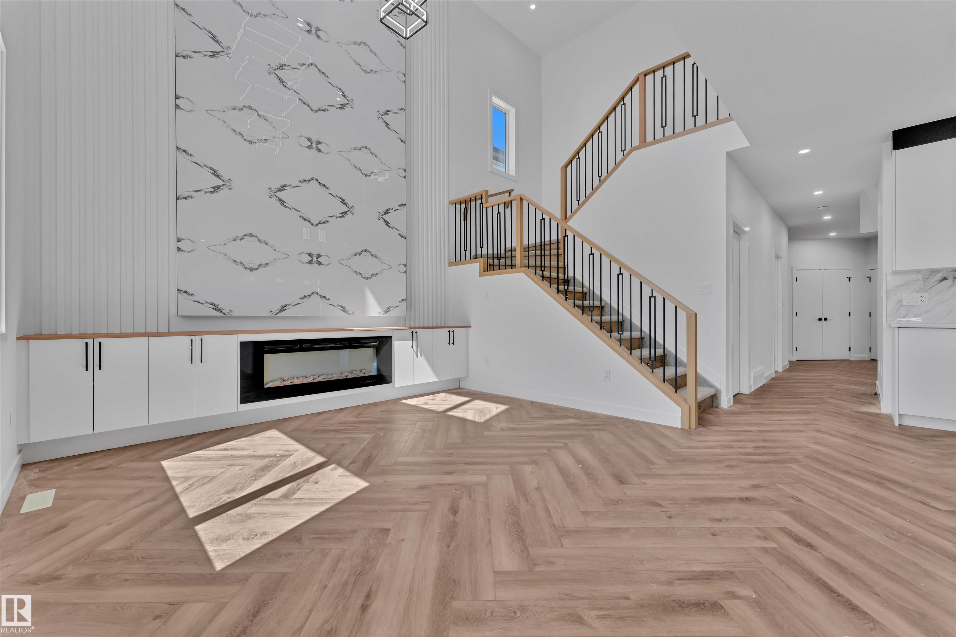 Photo 24 at 121 Lilac Close, Woodbend, Leduc