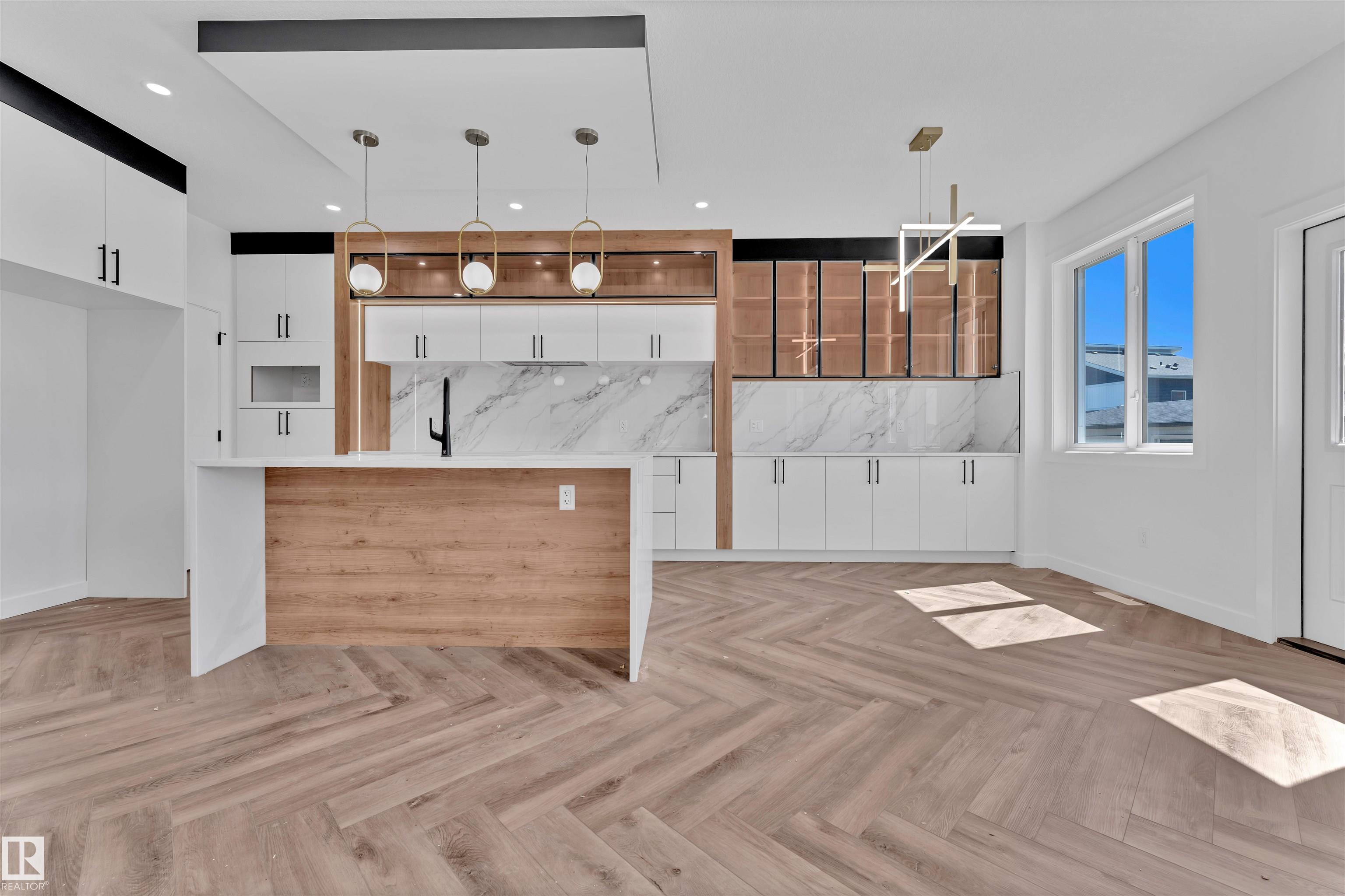 Photo 27 at 121 Lilac Close, Woodbend, Leduc