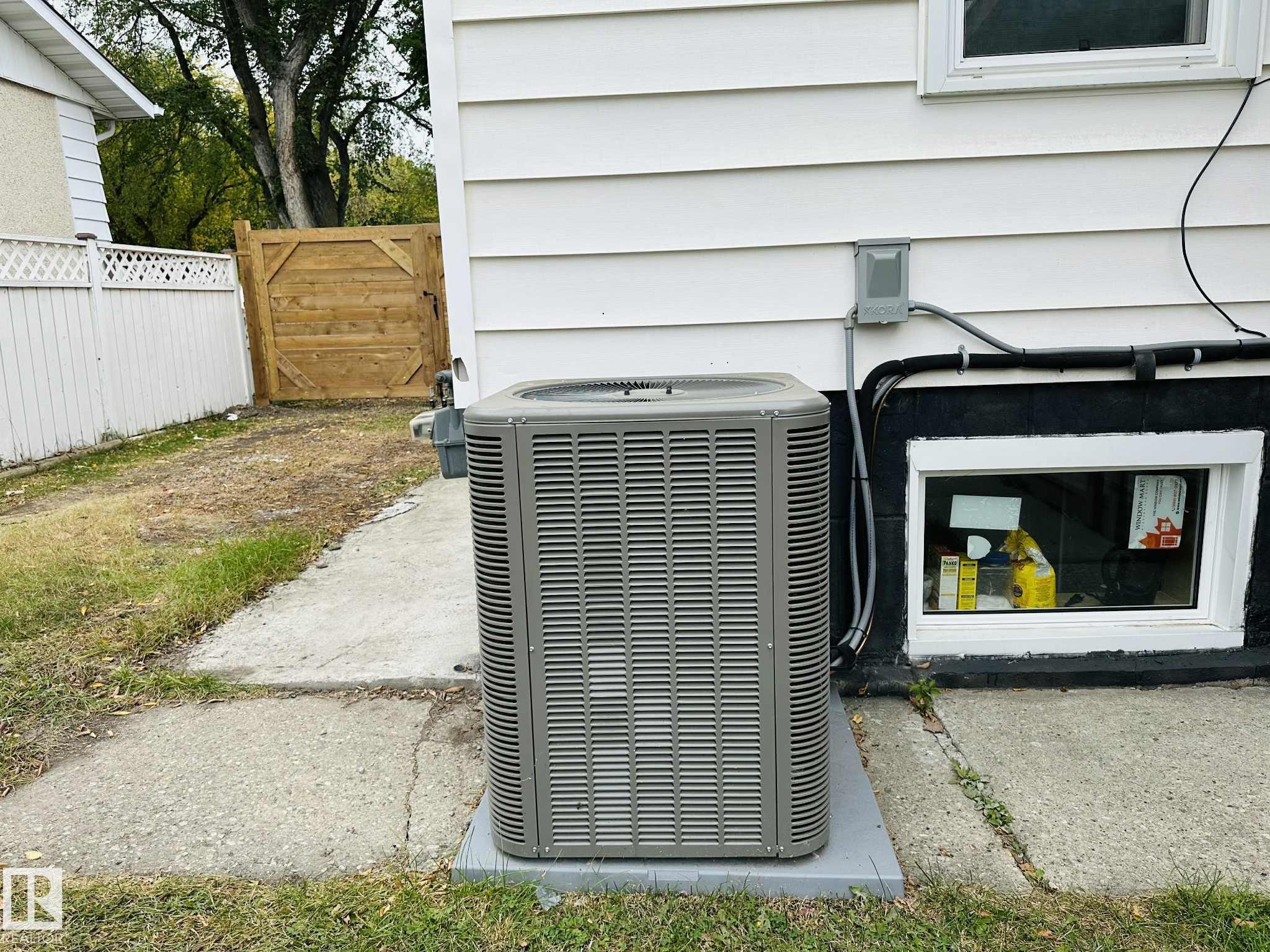 12005 40 Street NW, Beacon Heights, Edmonton