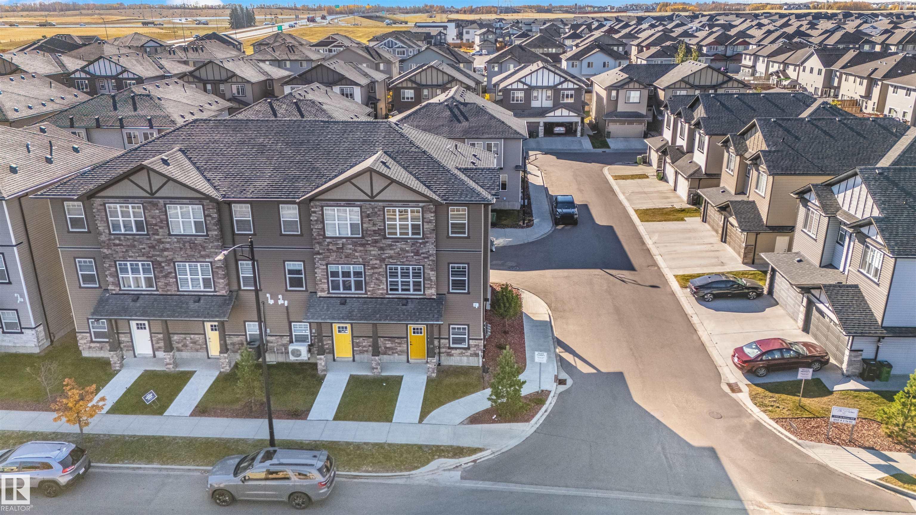 19 - 1703 16 Avenue NW, Laurel, Edmonton