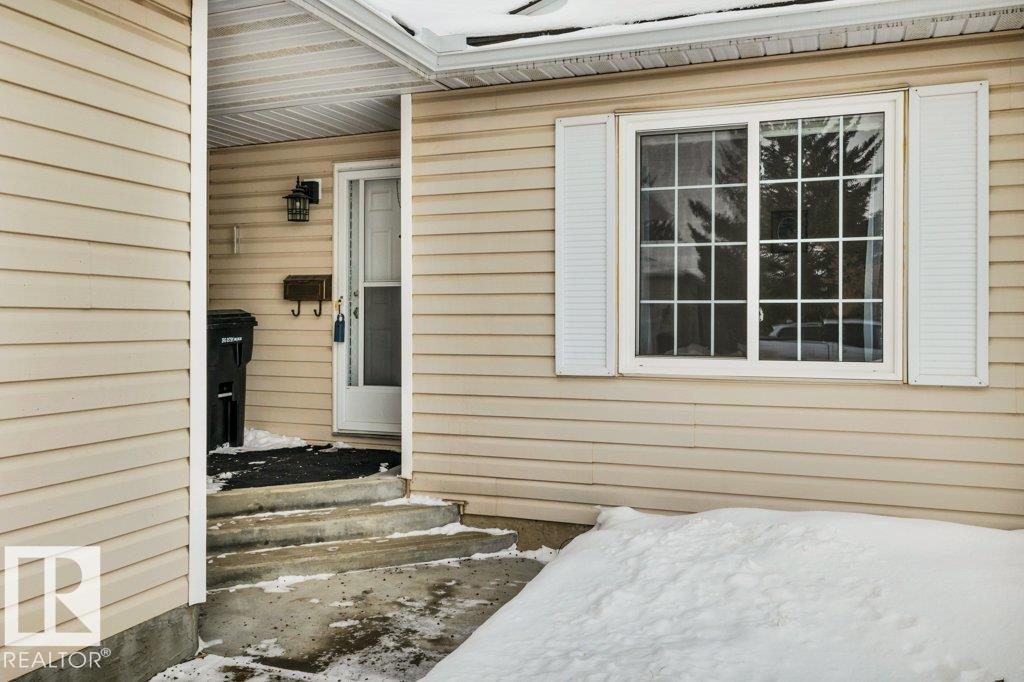 8146 27 Avenue NW, Meyonohk, Edmonton