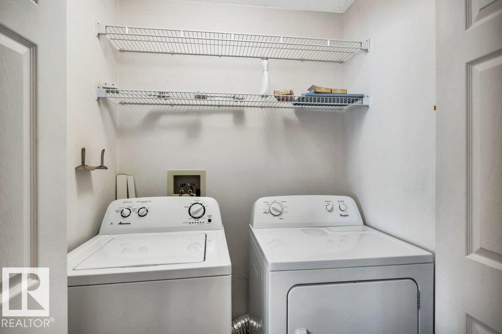 Photo 11 at 8146 27 Avenue NW, Meyonohk, Edmonton