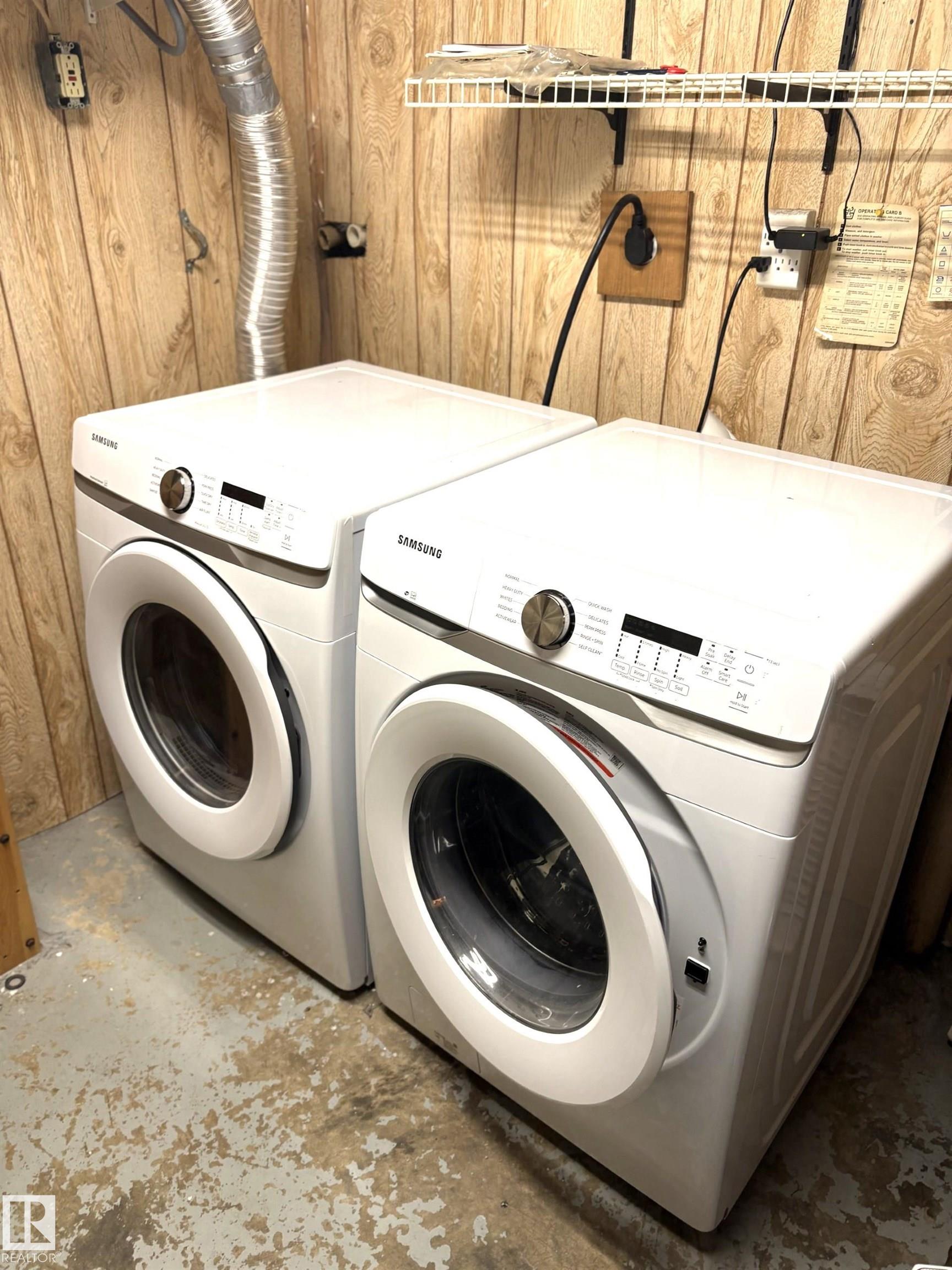 Photo 17 at 7524 95 Avenue NW, Holyrood, Edmonton