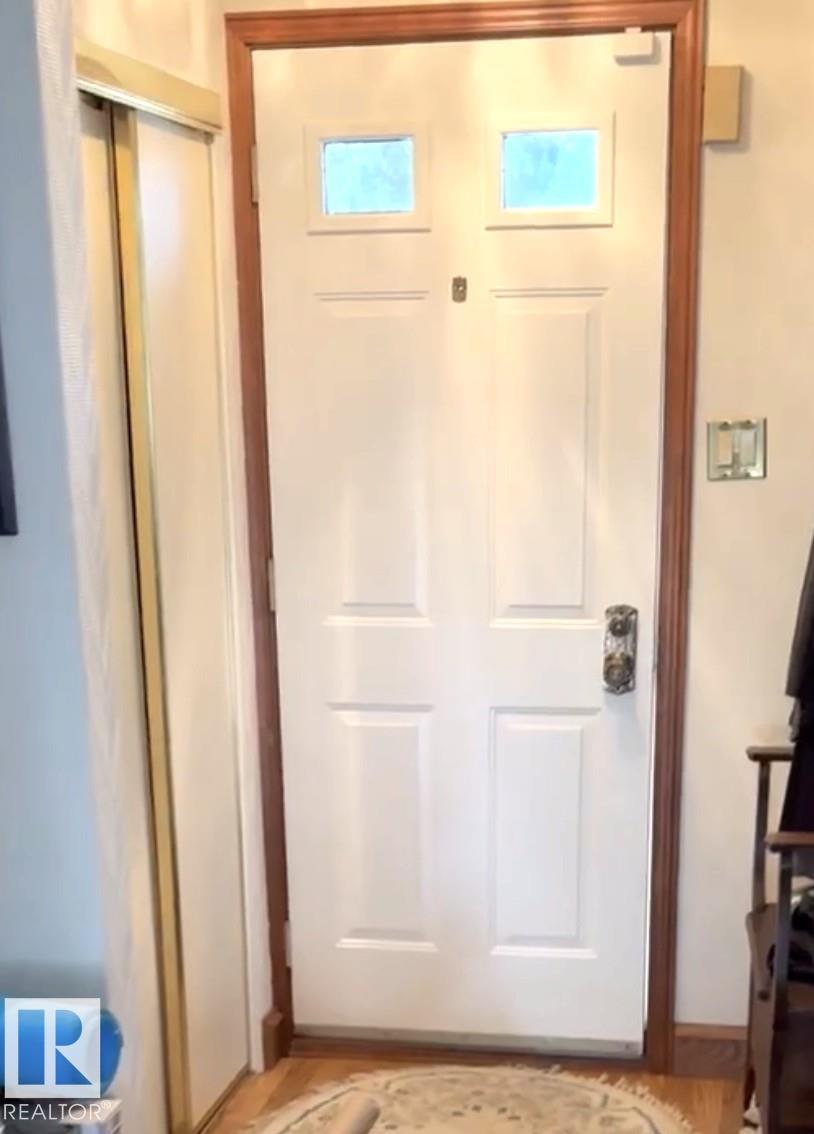 Photo 8 at 7524 95 Avenue NW, Holyrood, Edmonton