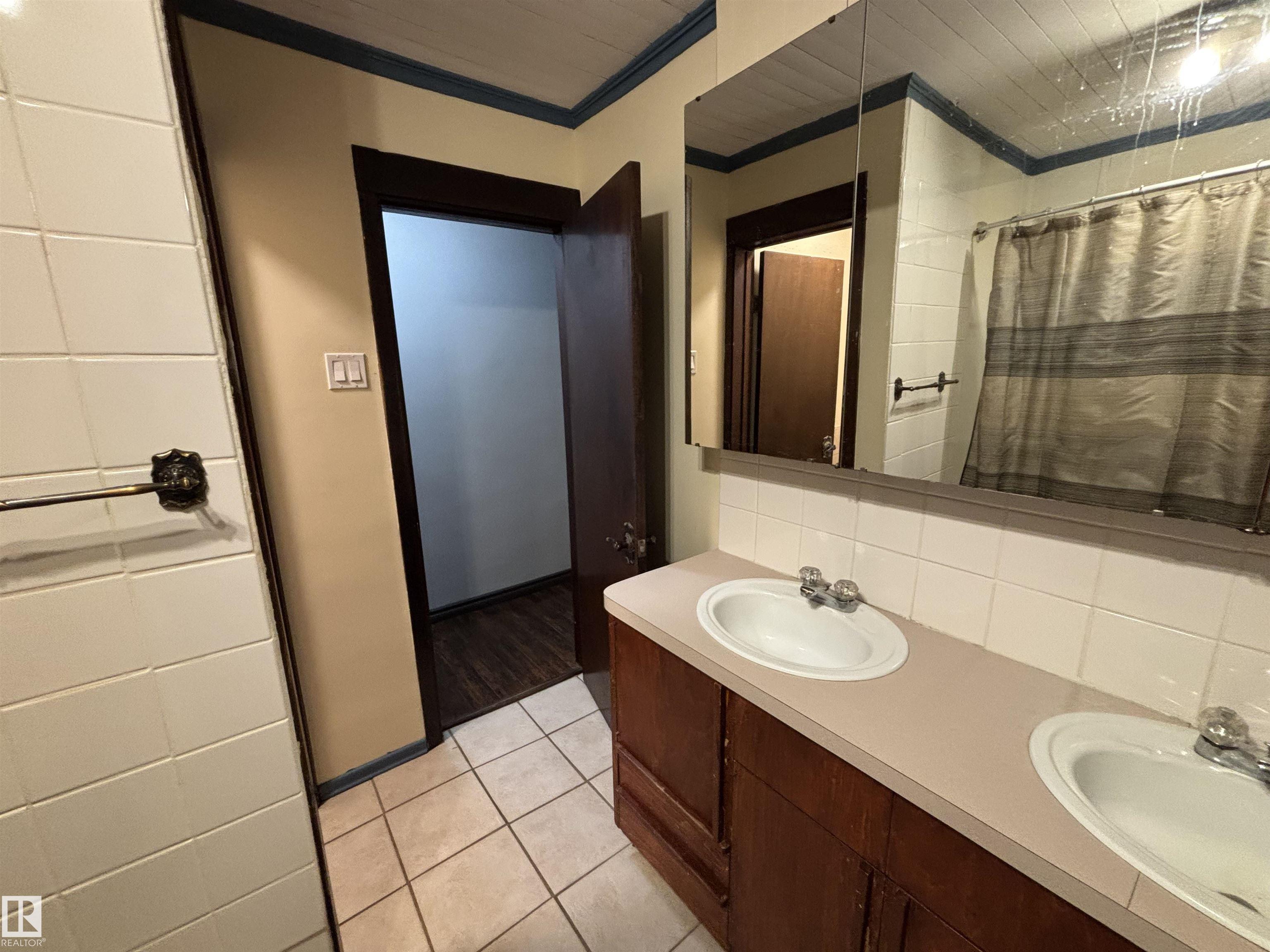 Photo 38 at 36, 27420 Twp Road 540, Grandmuir Estates, Rural Parkland County