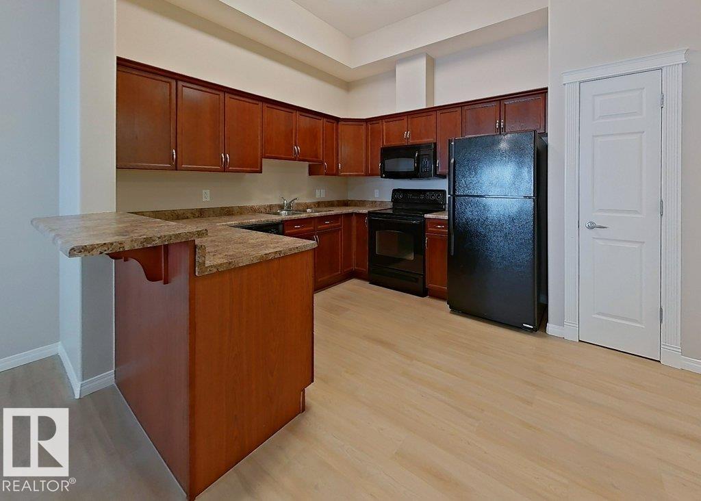 Photo 7 at 109 - 8702 Southfort Drive, South Fort, Fort Saskatchewan