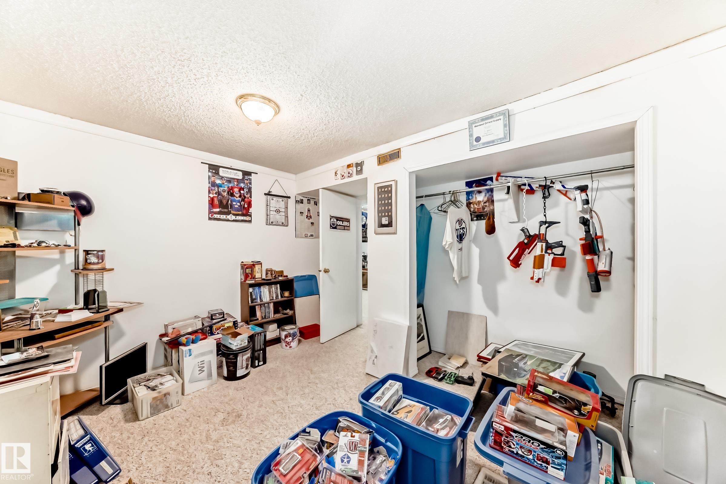 Photo 27 at 15515 92a Avenue NW, Sherwood, Edmonton