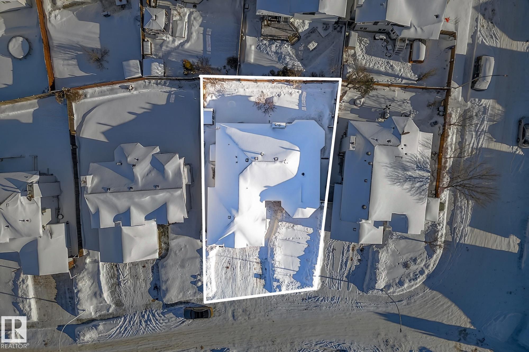 15411 67a NW, Ozerna, Edmonton