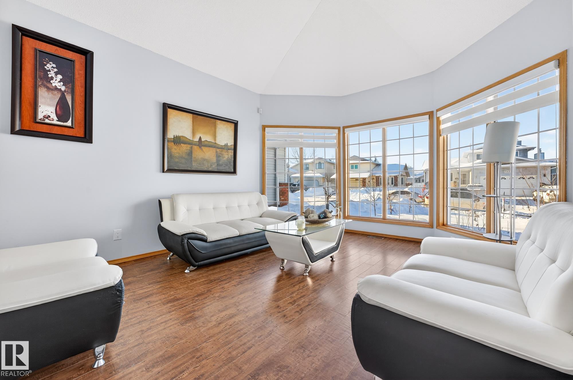 Photo 8 at 15411 67a NW, Ozerna, Edmonton