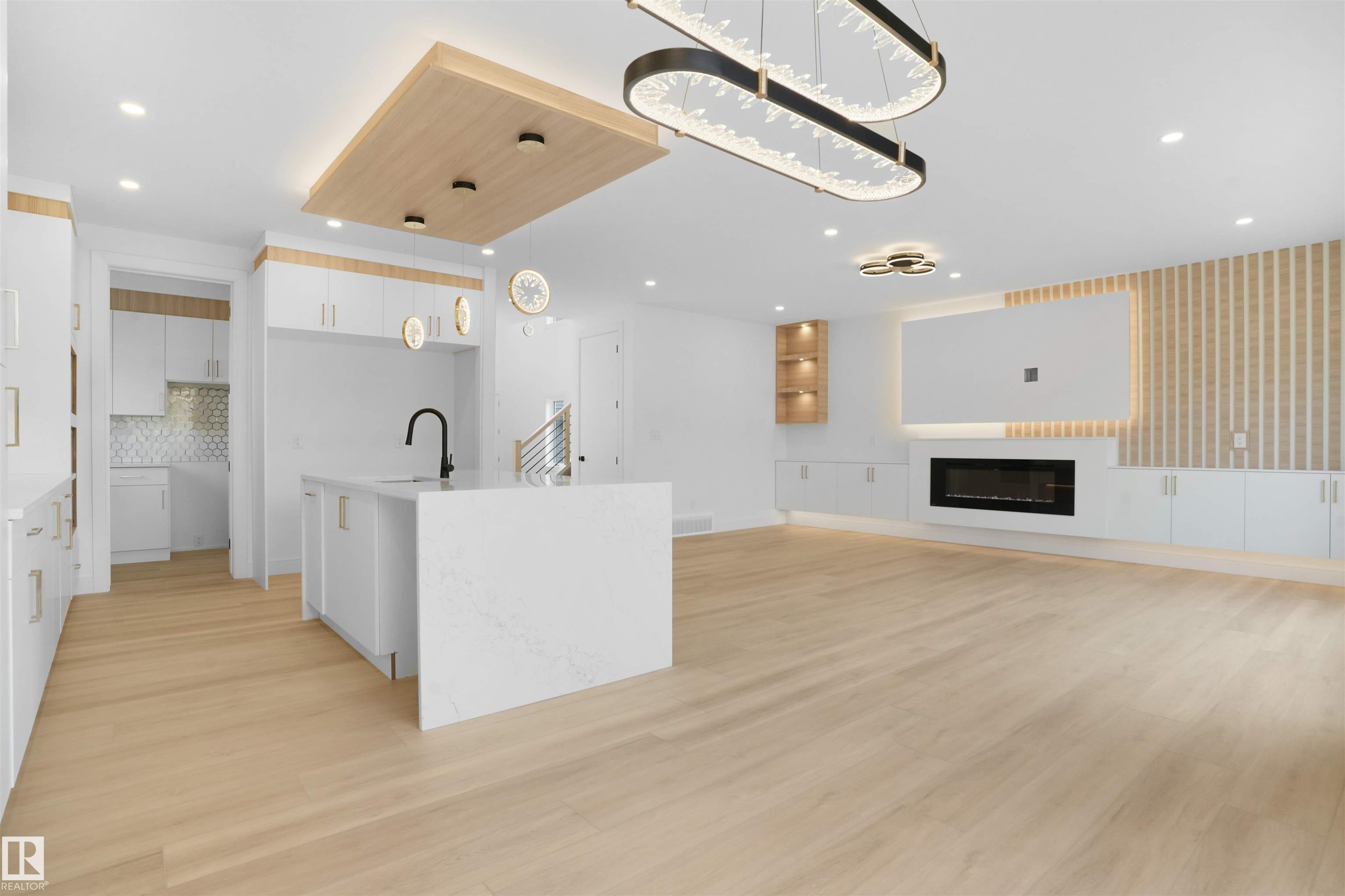 Photo 31 at 22139 81 Avenue NW, Rosenthal, Edmonton