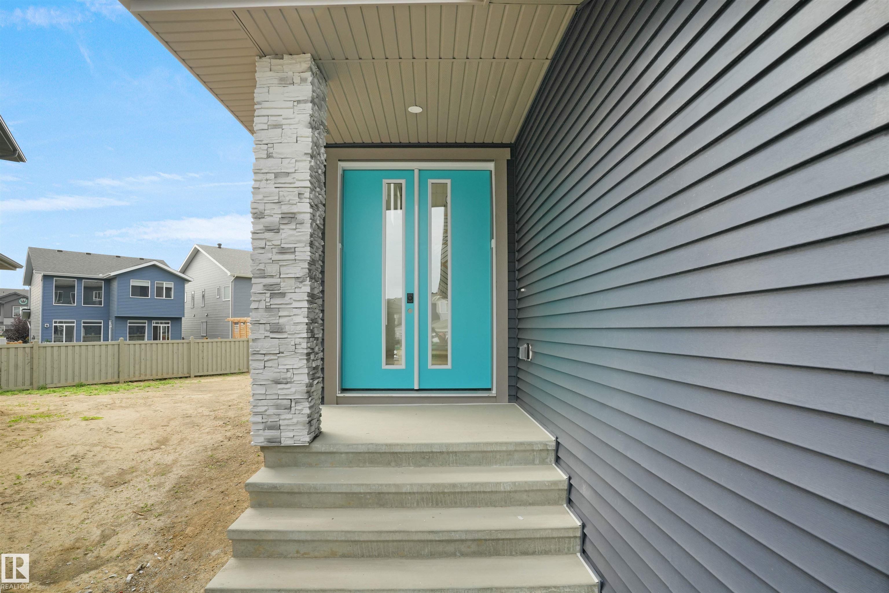 Photo 10 at 22139 81 Avenue NW, Rosenthal, Edmonton