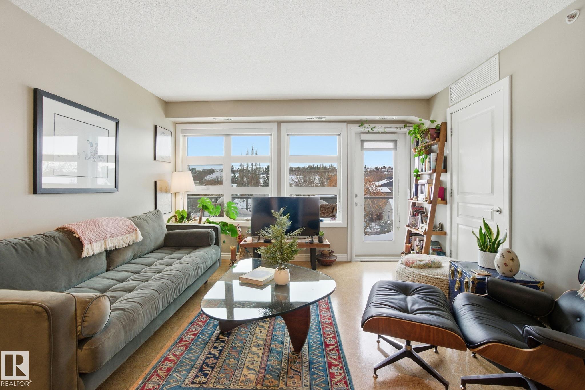 301 - 9603 98 Avenue NW, Cloverdale, Edmonton