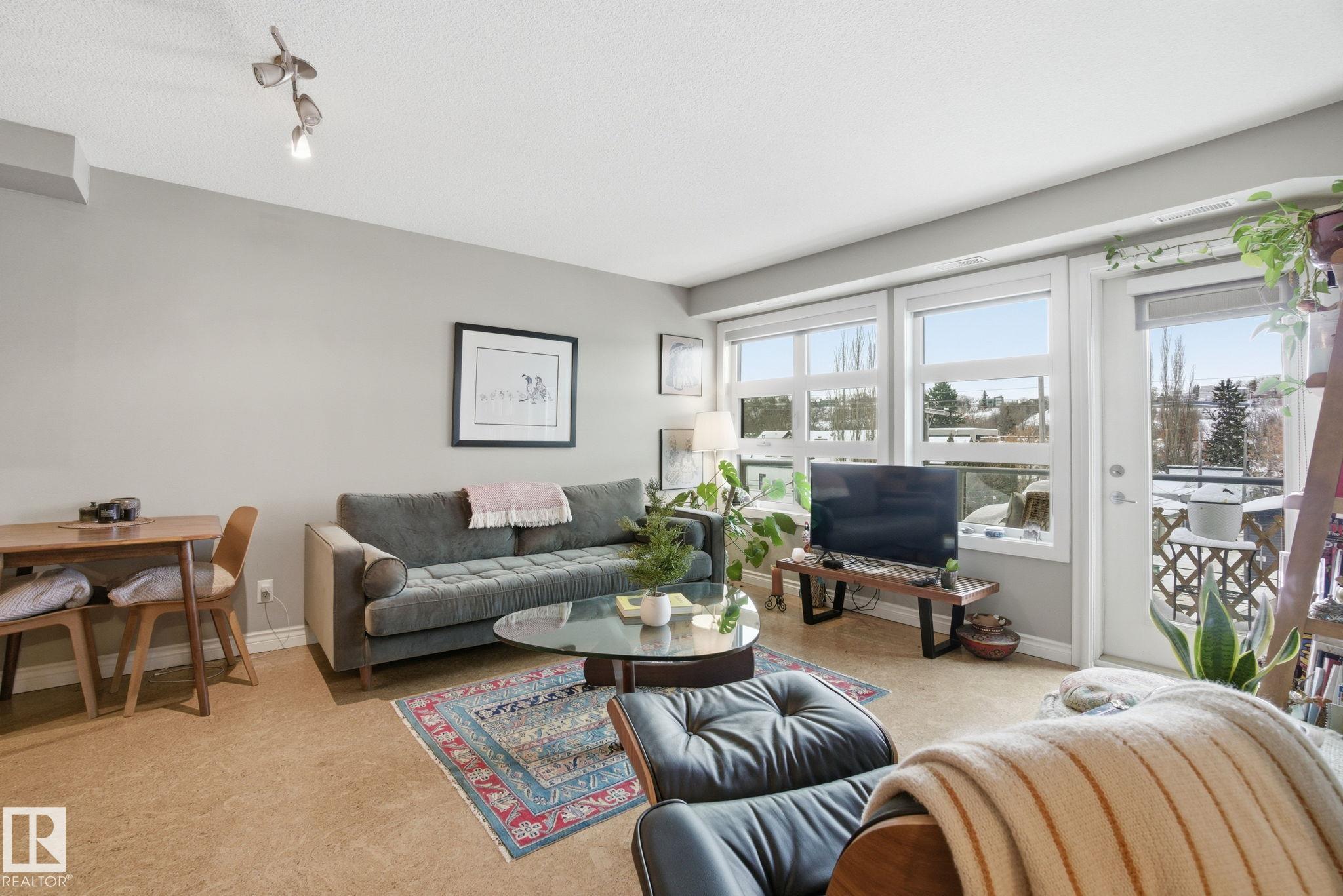 301 - 9603 98 Avenue NW, Cloverdale, Edmonton