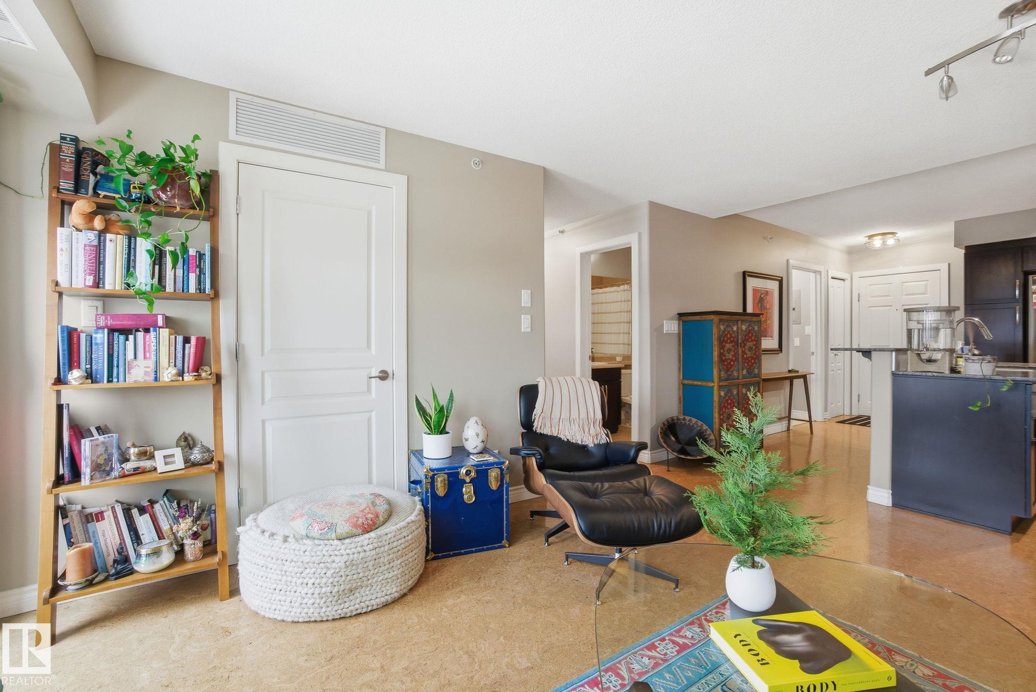 Photo 6 at 301 - 9603 98 Avenue NW, Cloverdale, Edmonton