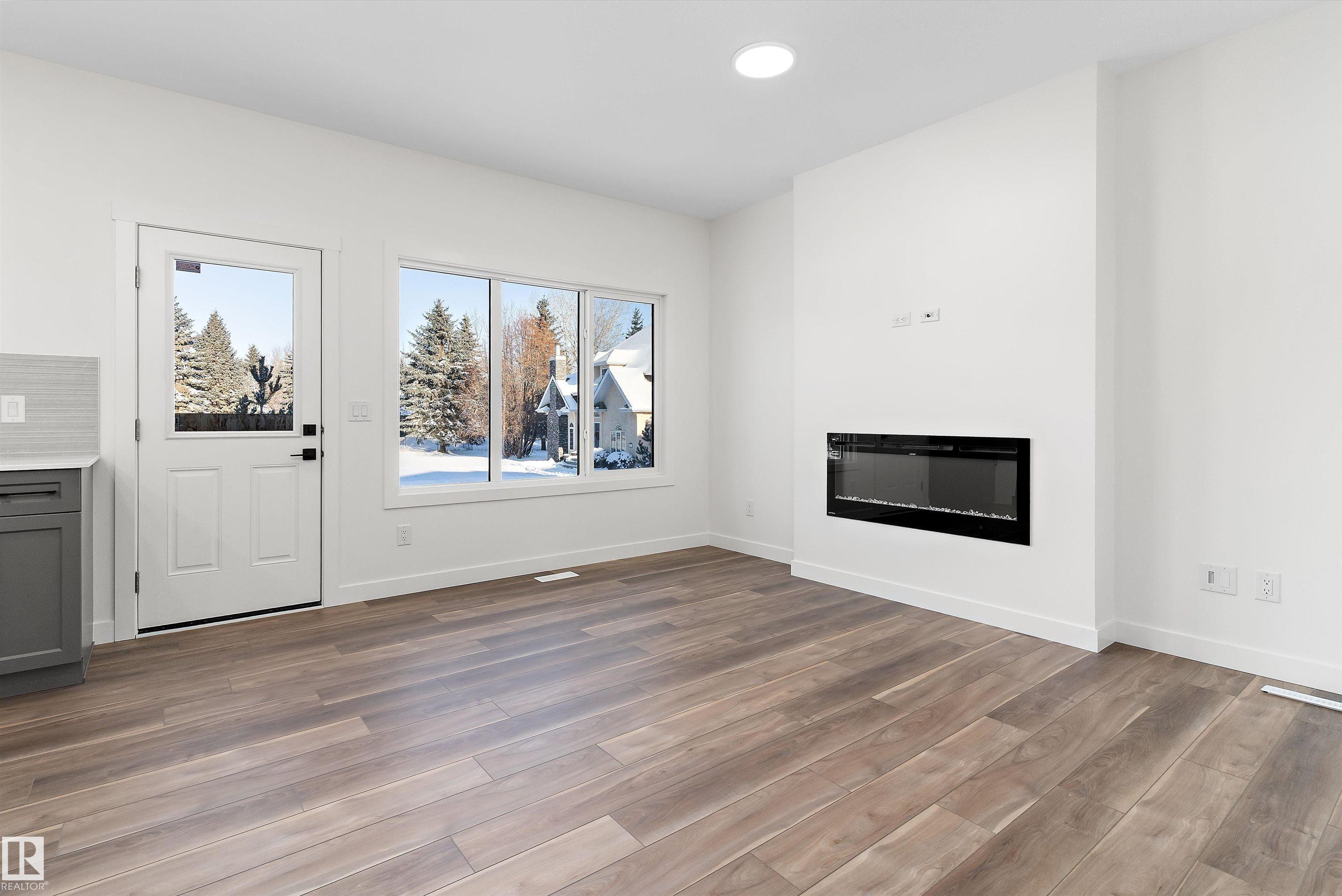20720 43 Avenue NW, Edgemont, Edmonton