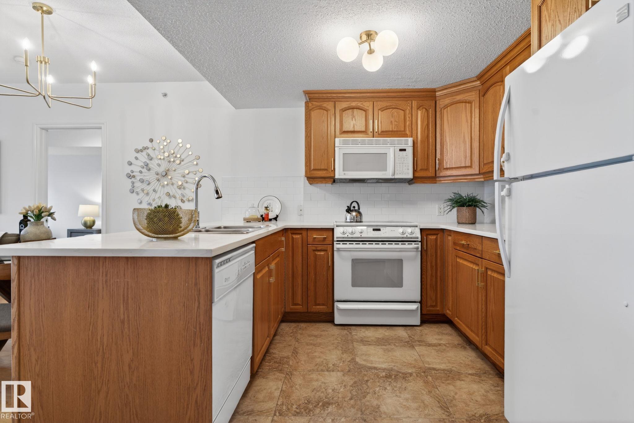 504 - 11111 82 Avenue NW, Garneau, Edmonton