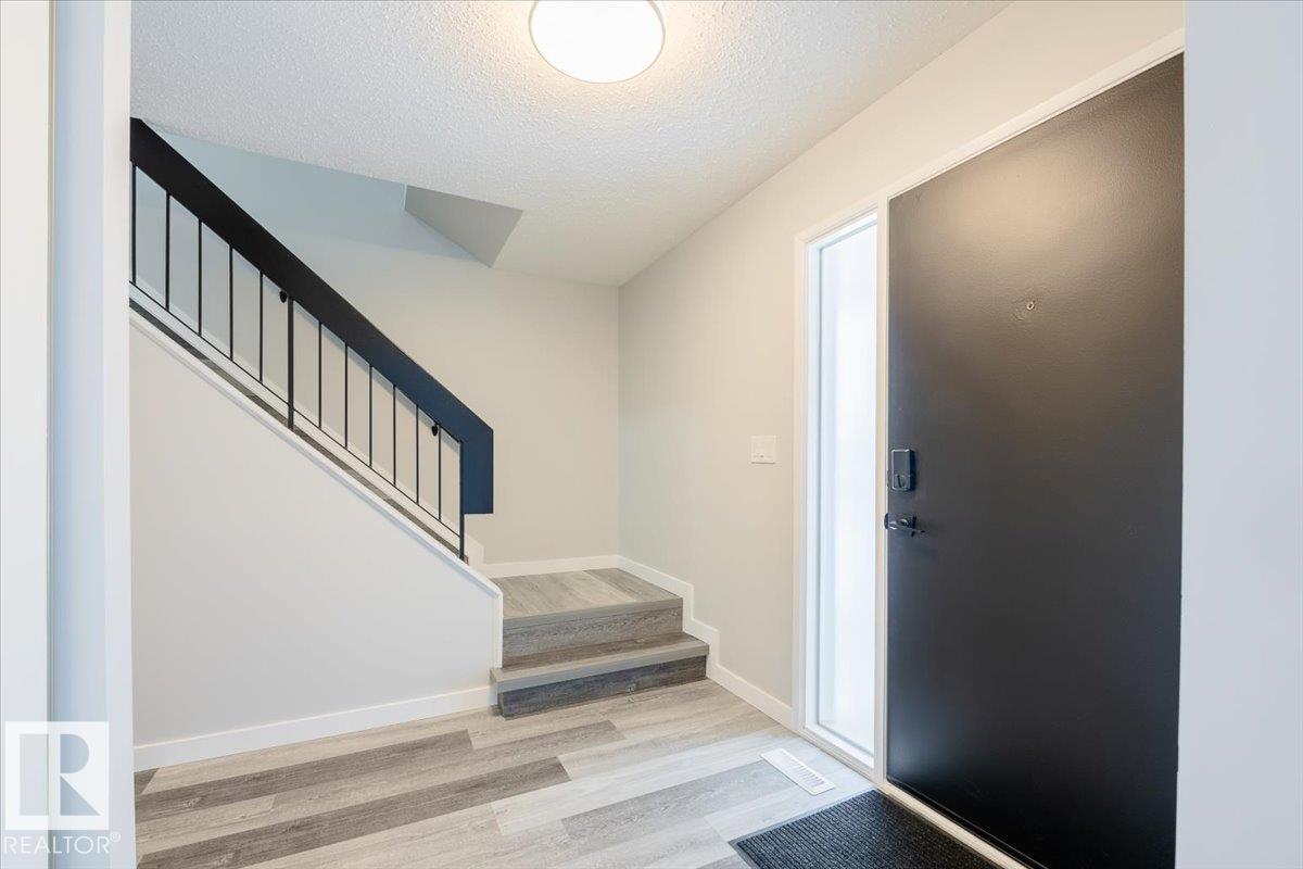 17808 76 Avenue NW, Lymburn, Edmonton