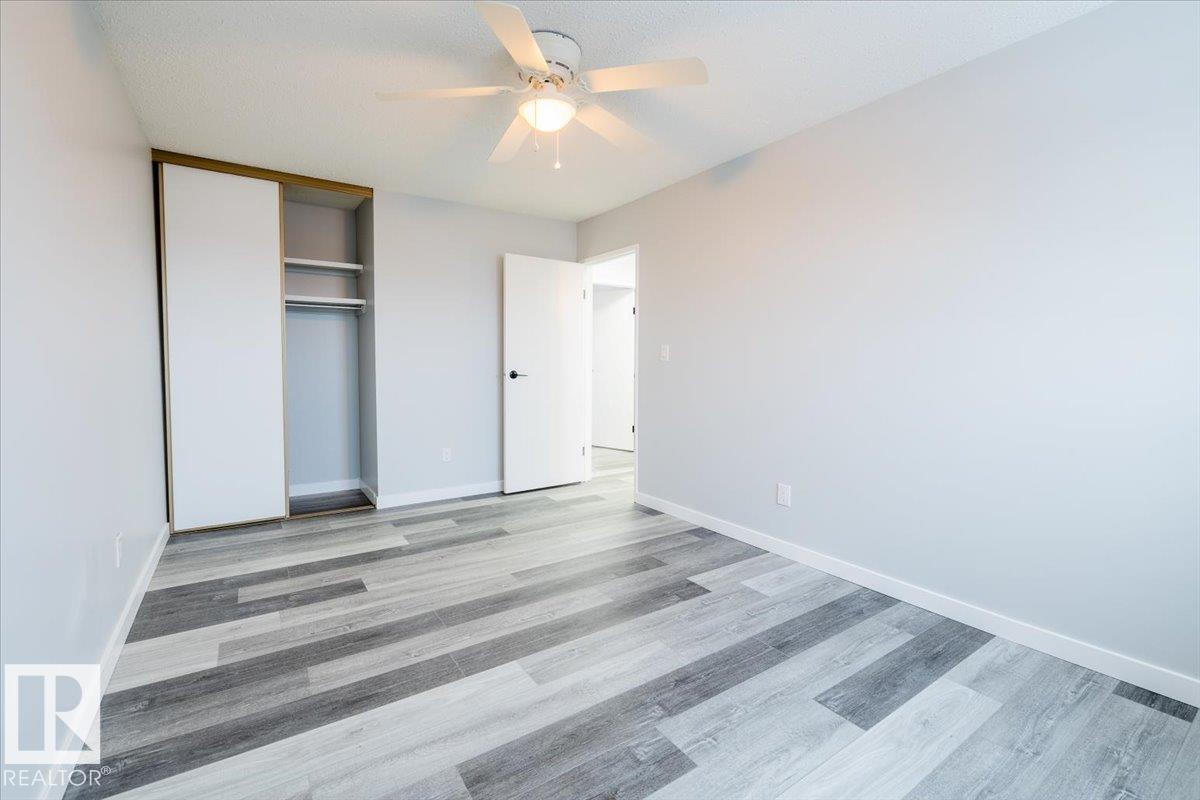 Photo 18 at 17808 76 Avenue NW, Lymburn, Edmonton