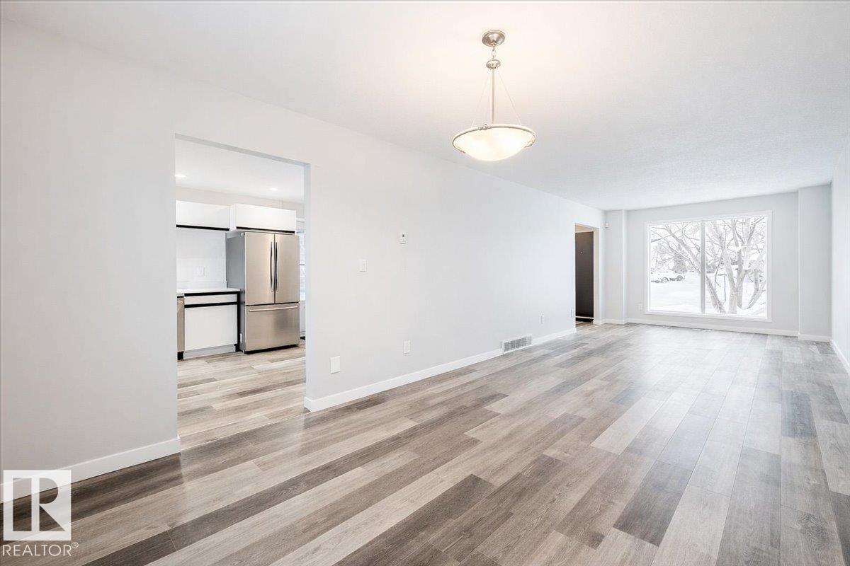 17808 76 Avenue NW, Lymburn, Edmonton