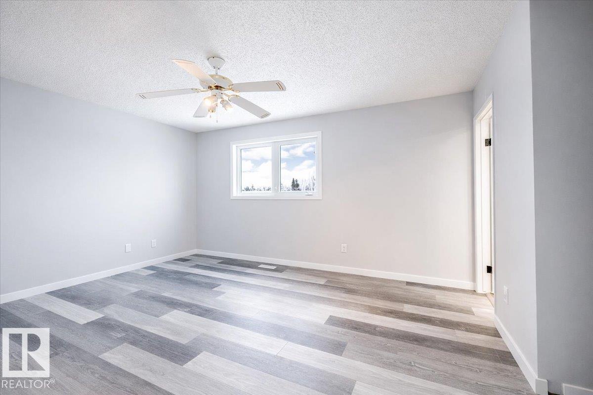 Photo 21 at 17808 76 Avenue NW, Lymburn, Edmonton