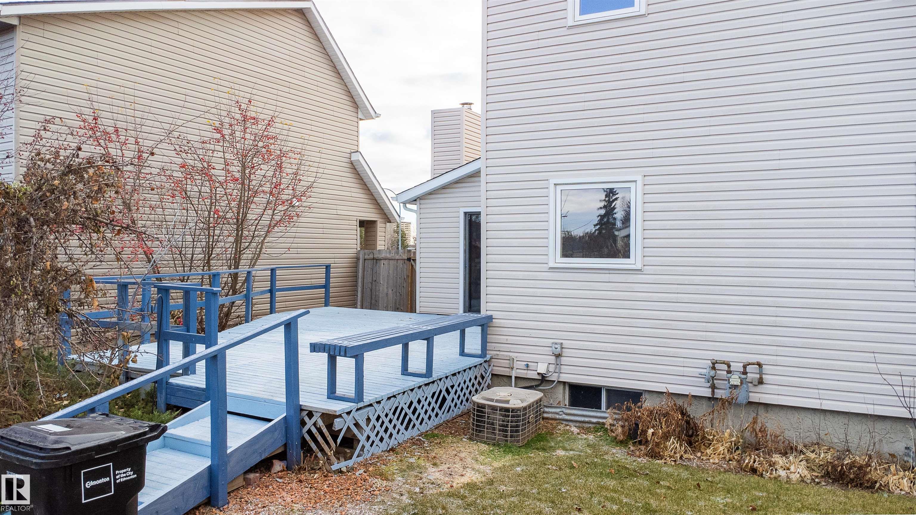 Photo 35 at 17808 76 Avenue NW, Lymburn, Edmonton