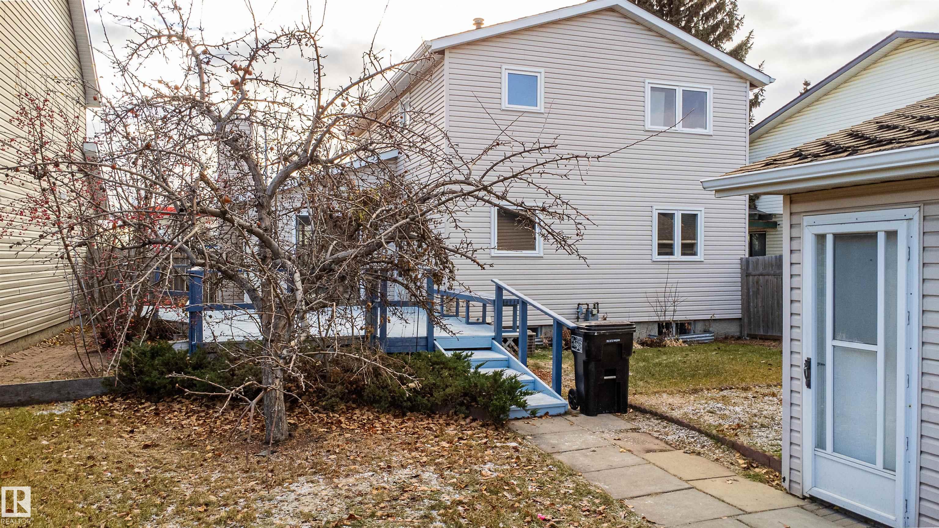 Photo 37 at 17808 76 Avenue NW, Lymburn, Edmonton