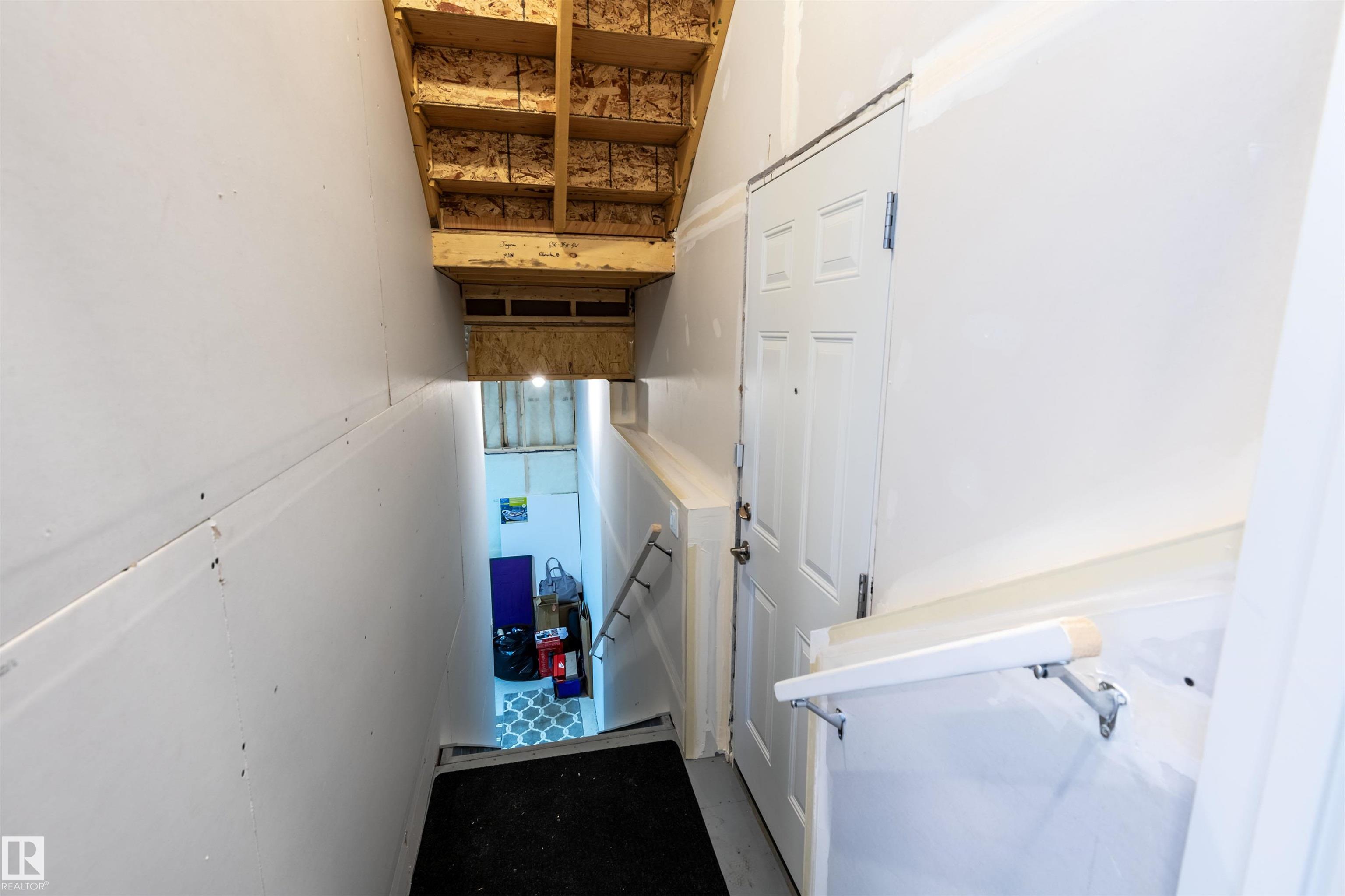 Photo 35 at 656 35 Street SW, Charlesworth, Edmonton