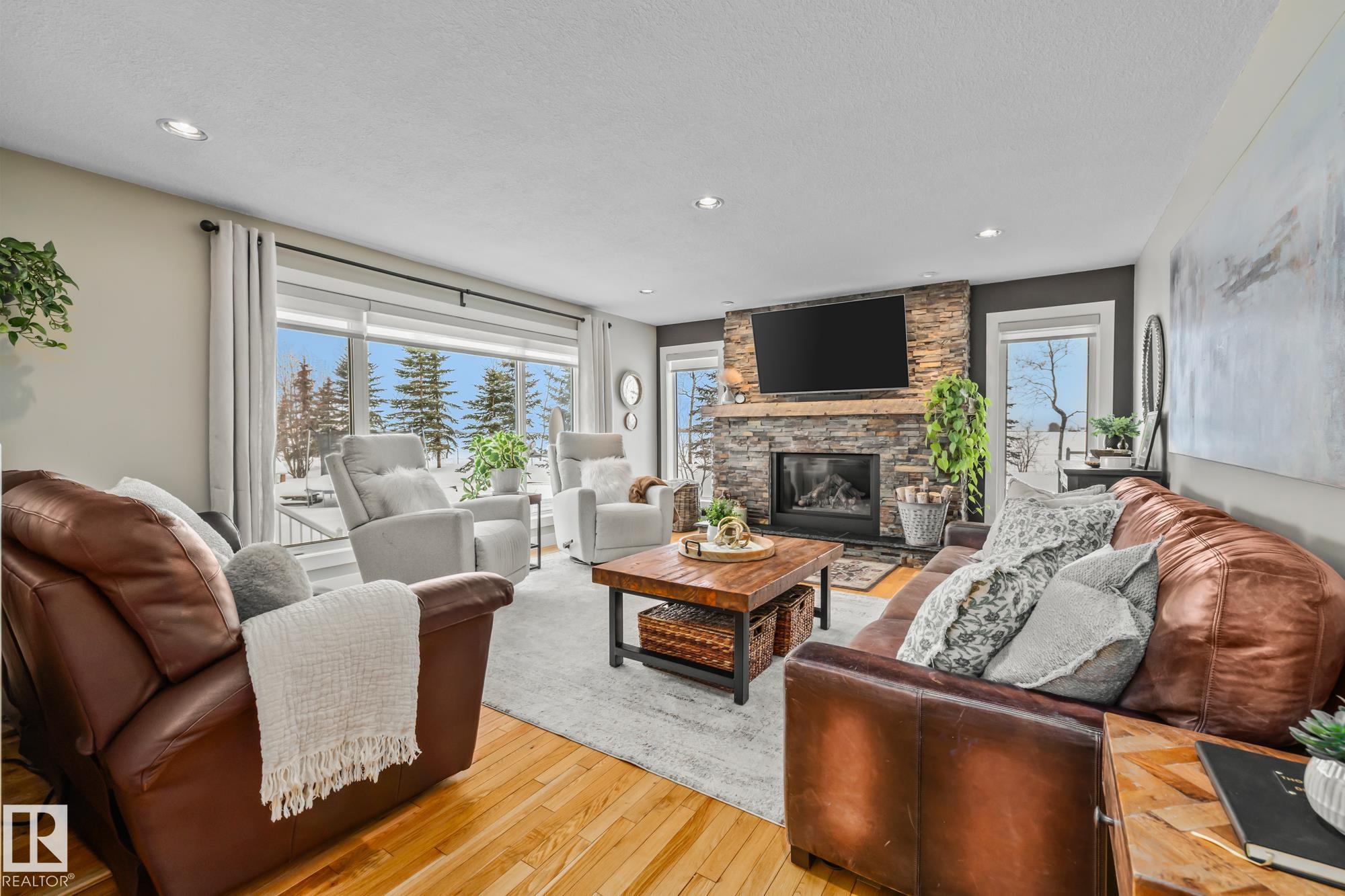 Photo 18 at 2 Discovery Avenue, None, Rural Sturgeon County