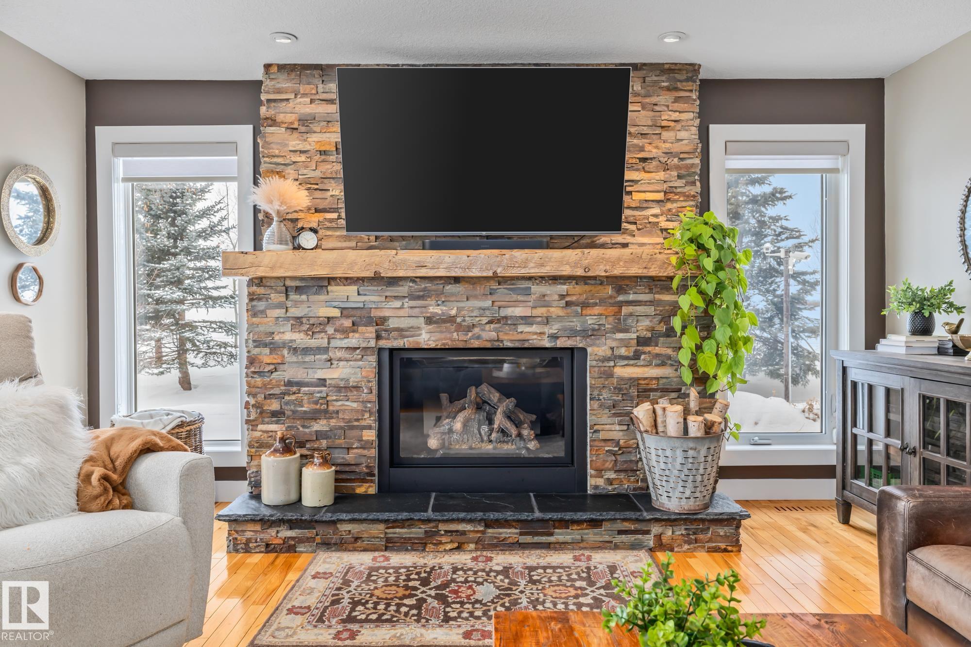 Photo 22 at 2 Discovery Avenue, None, Rural Sturgeon County