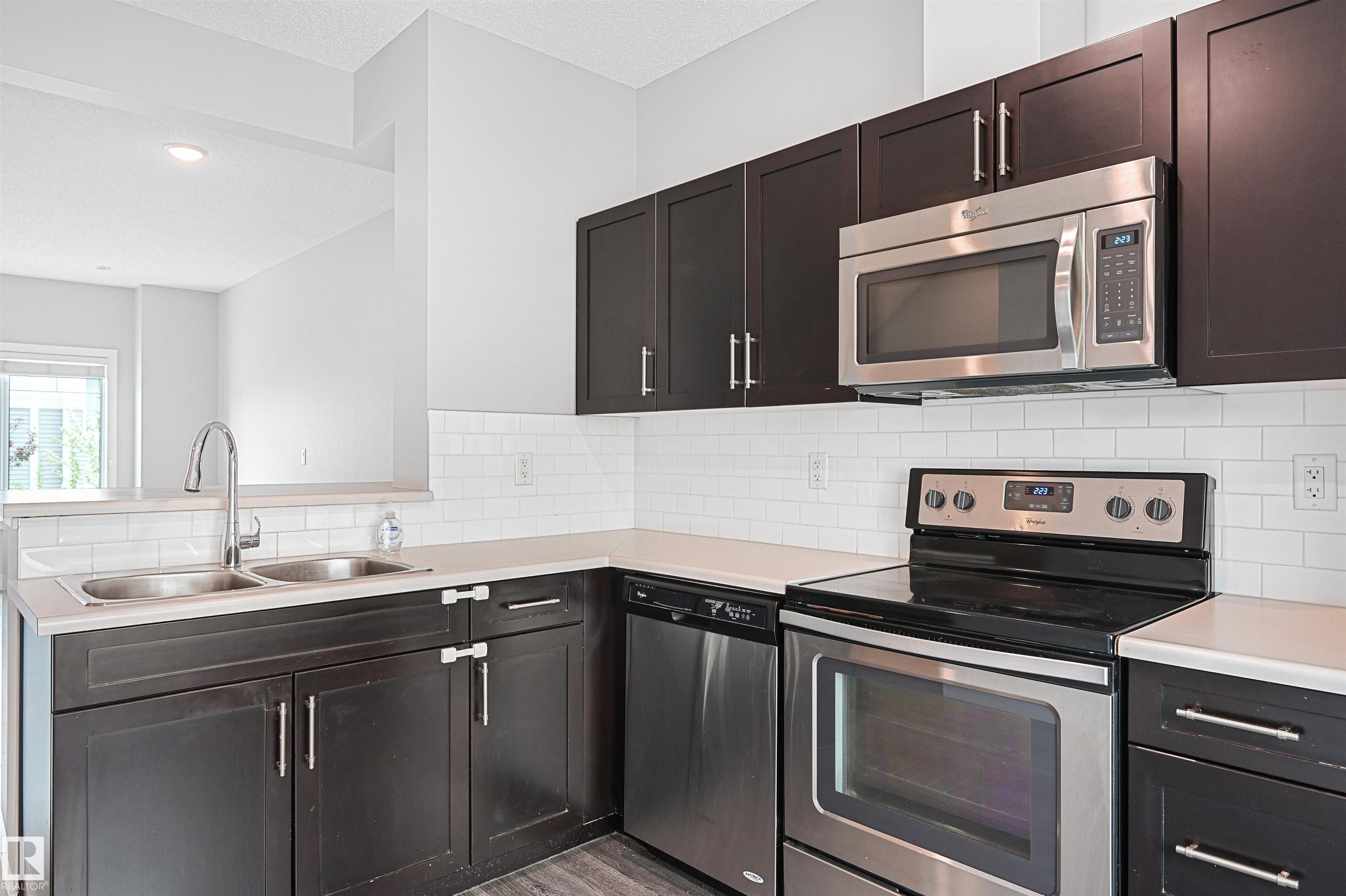 Photo 9 at 30 - 804 Welsh Drive SW, Walker, Edmonton