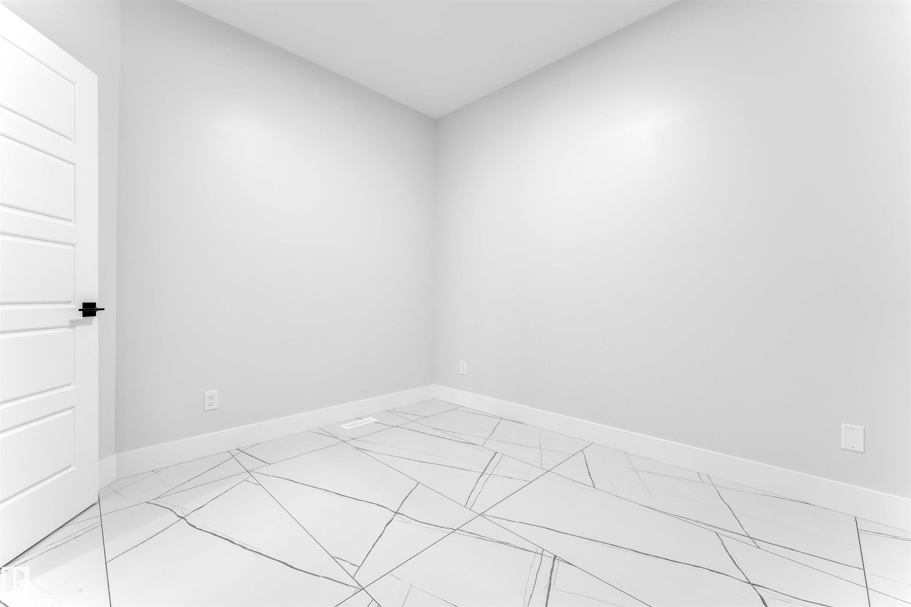 Picture for 22827 80 AV NW