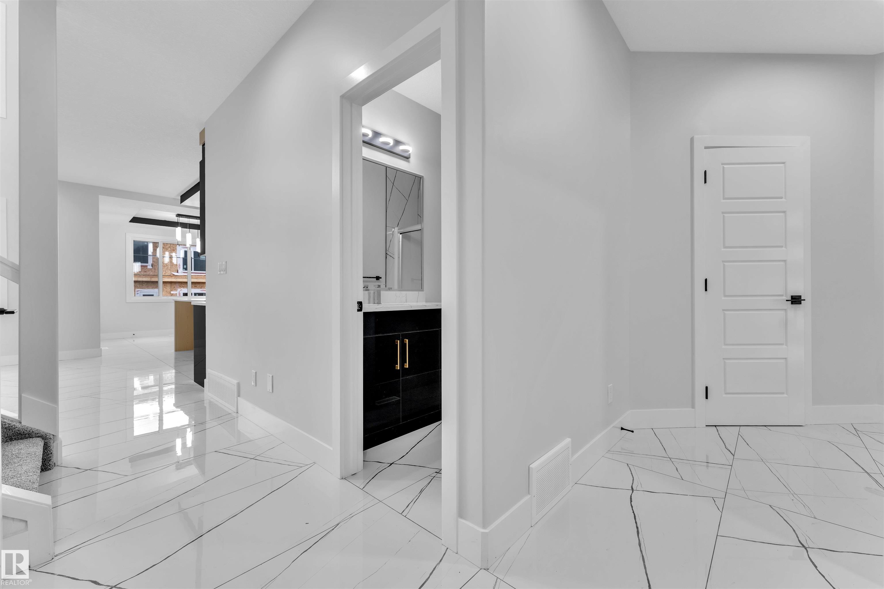 Photo 10 at 22827 80 Avenue NW, Rosenthal, Edmonton