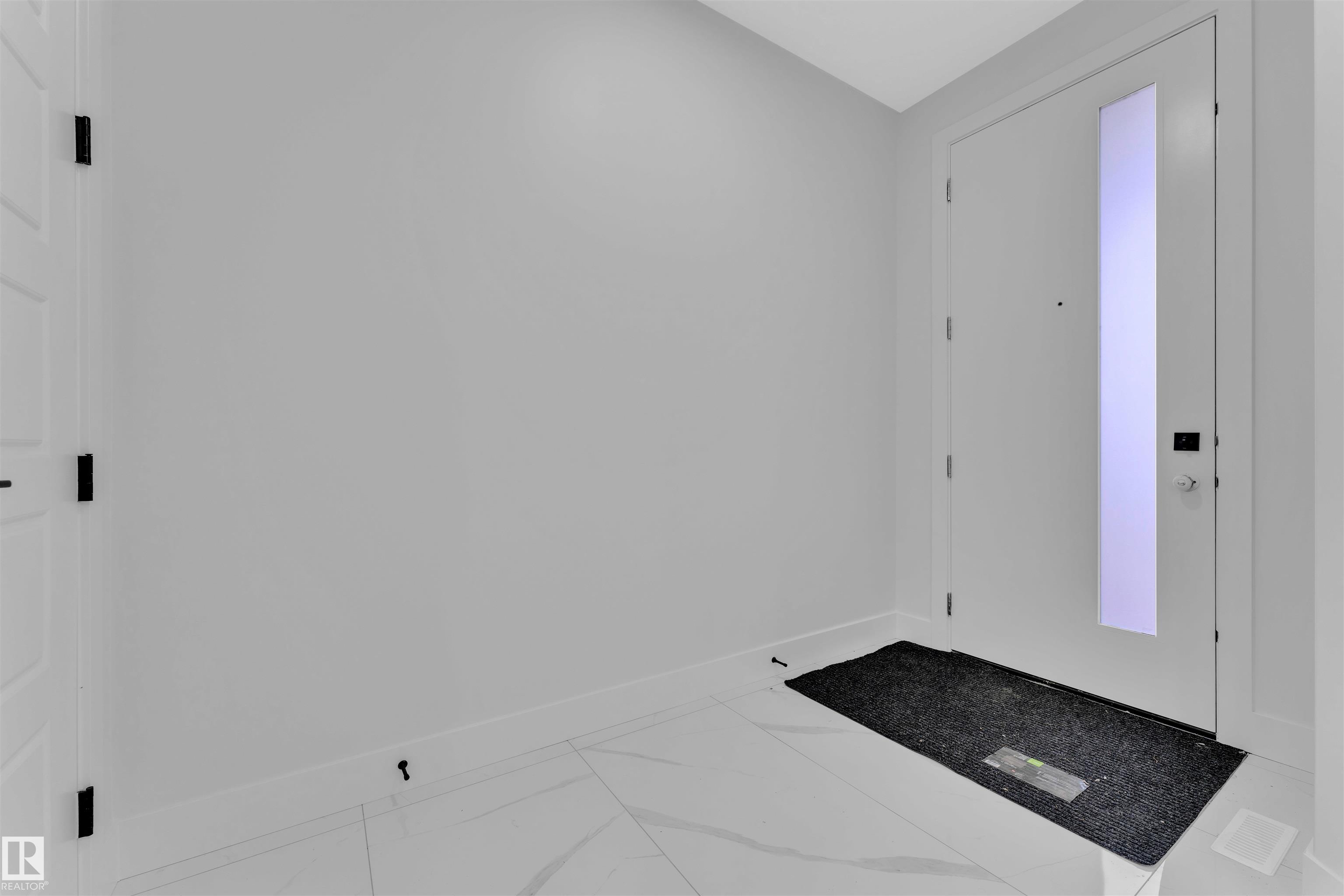 Picture for 22835 80 AV NW