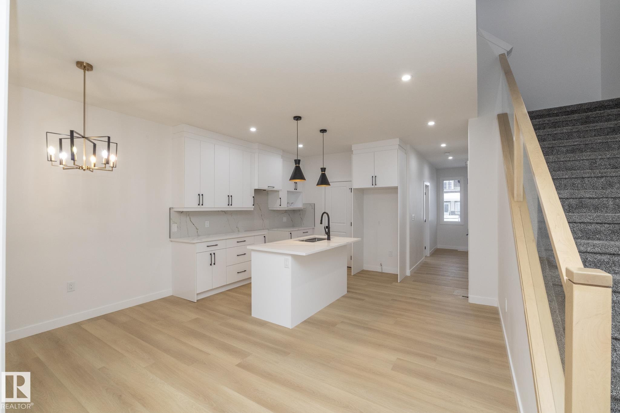 9805 106 Avenue, Morinville