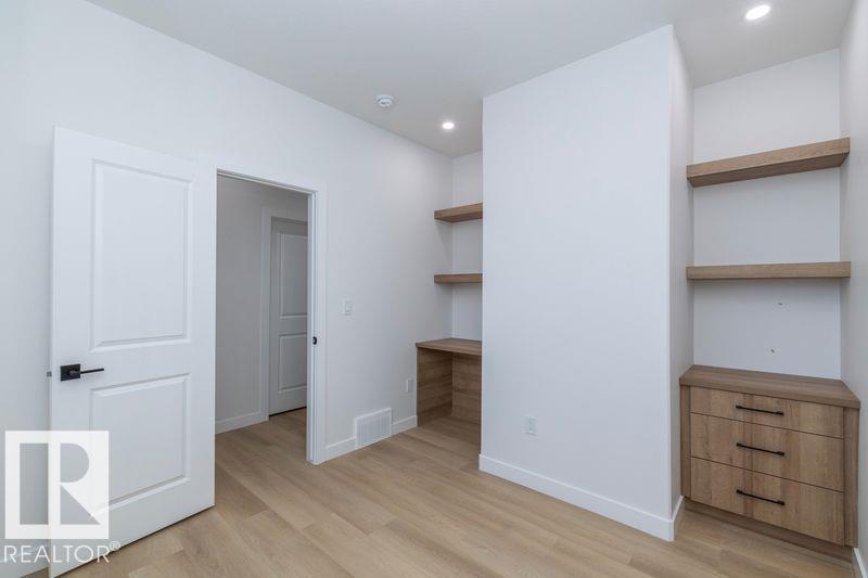 9805 106 Avenue, Morinville