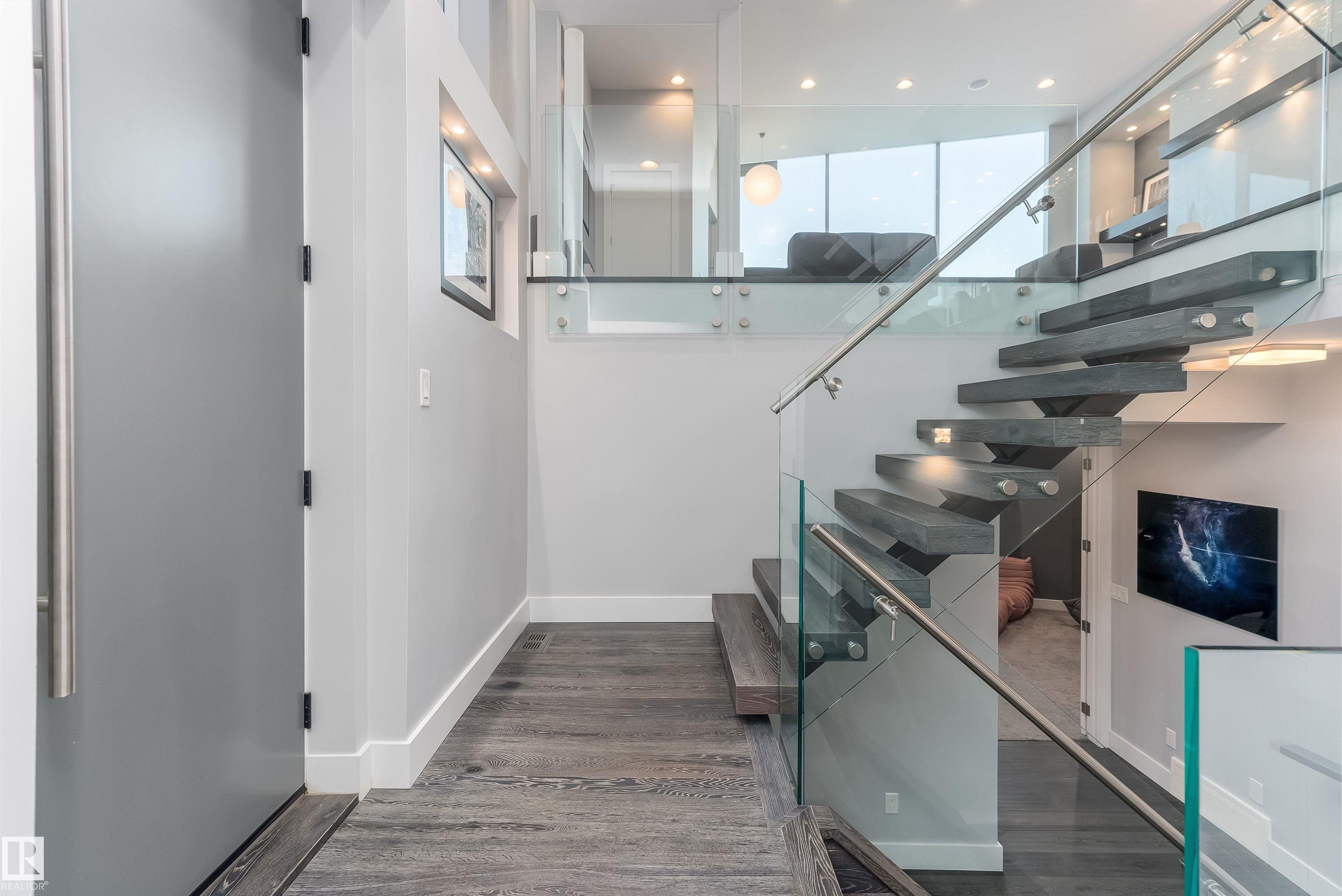 Photo 51 at 9509 99b Street NW, Strathcona, Edmonton