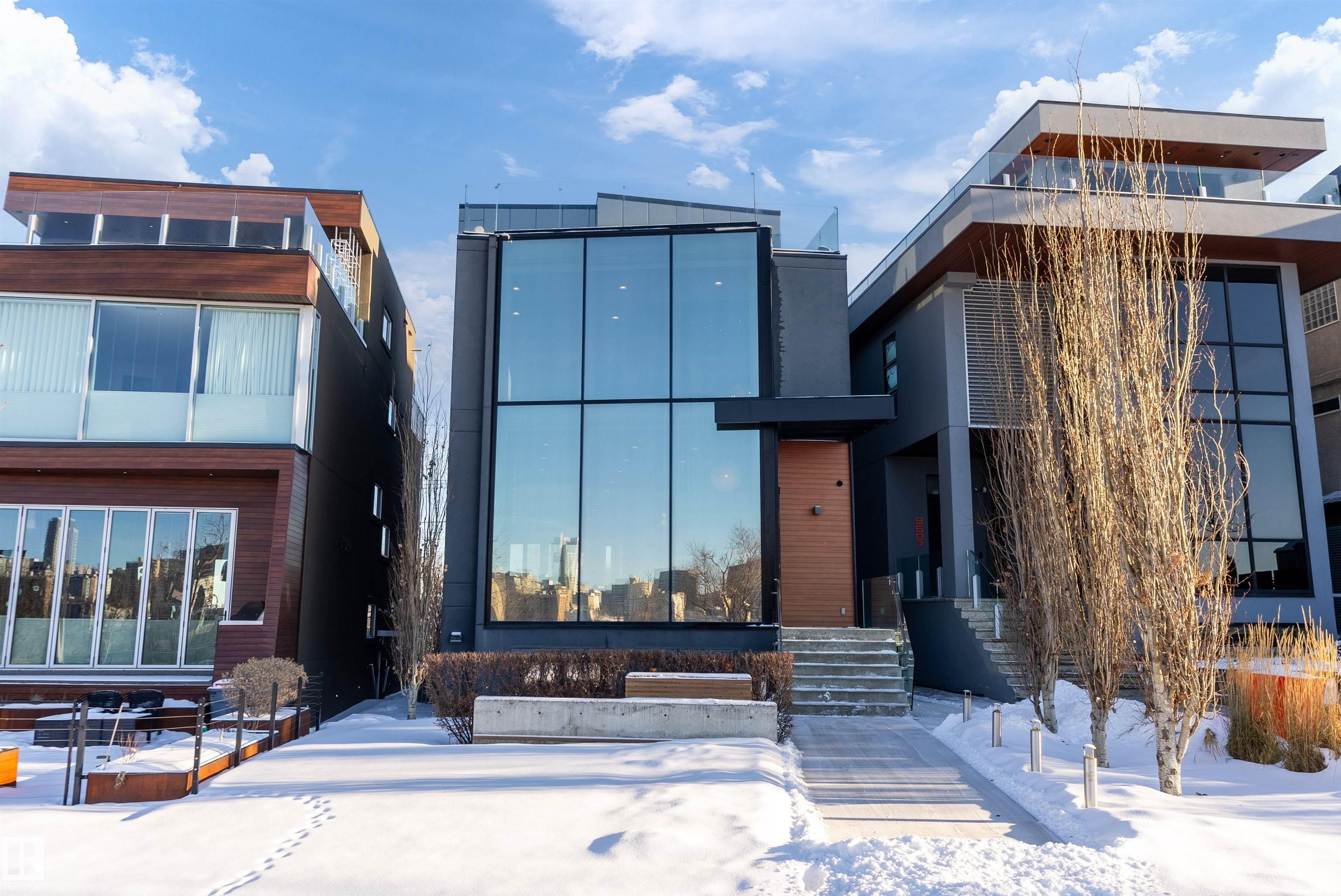 Photo 57 at 9509 99b Street NW, Strathcona, Edmonton