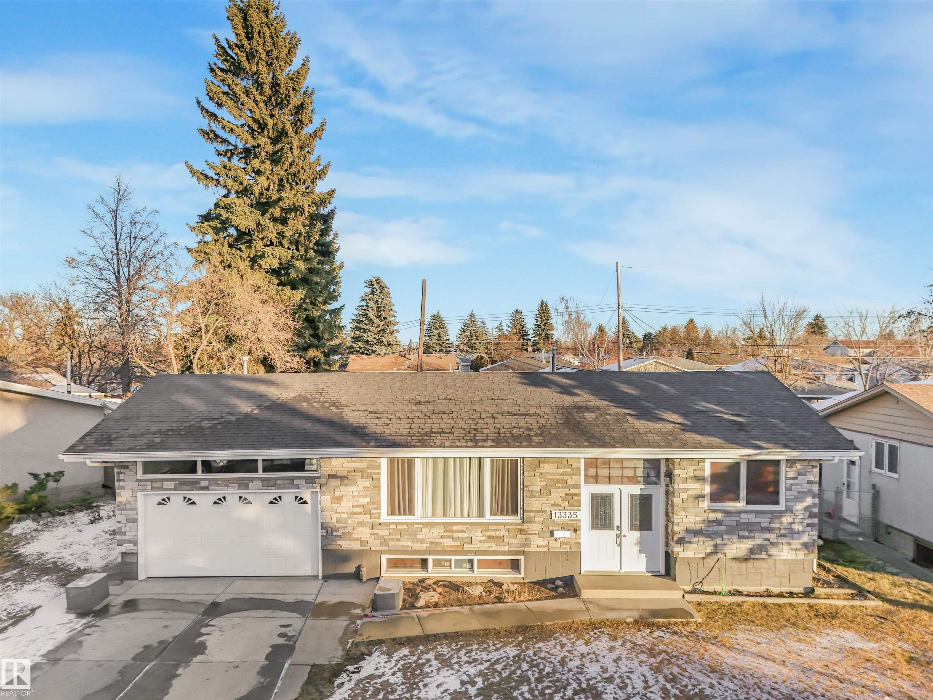 13335 106 Street NW, Rosslyn, Edmonton