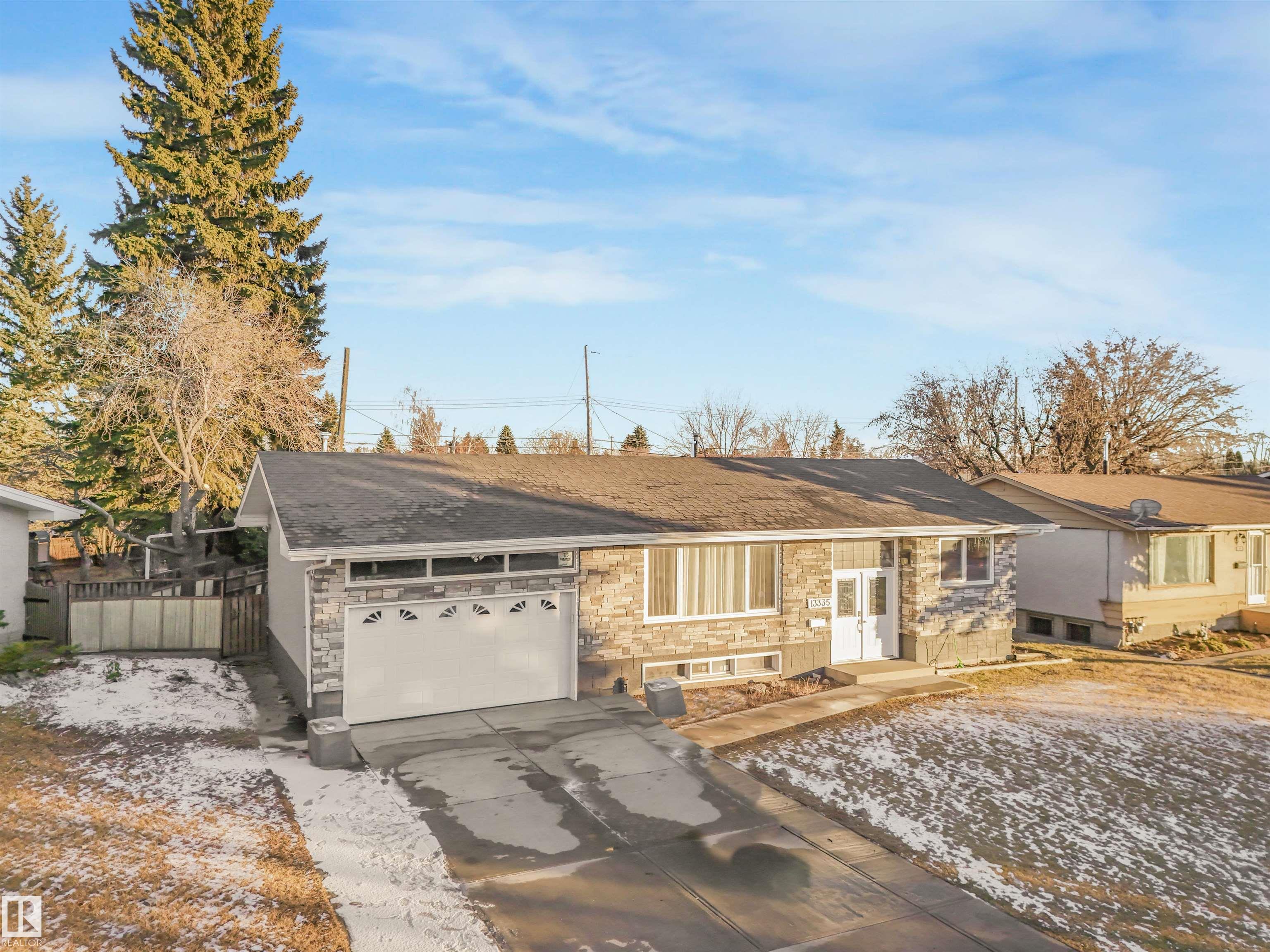 13335 106 Street NW, Rosslyn, Edmonton