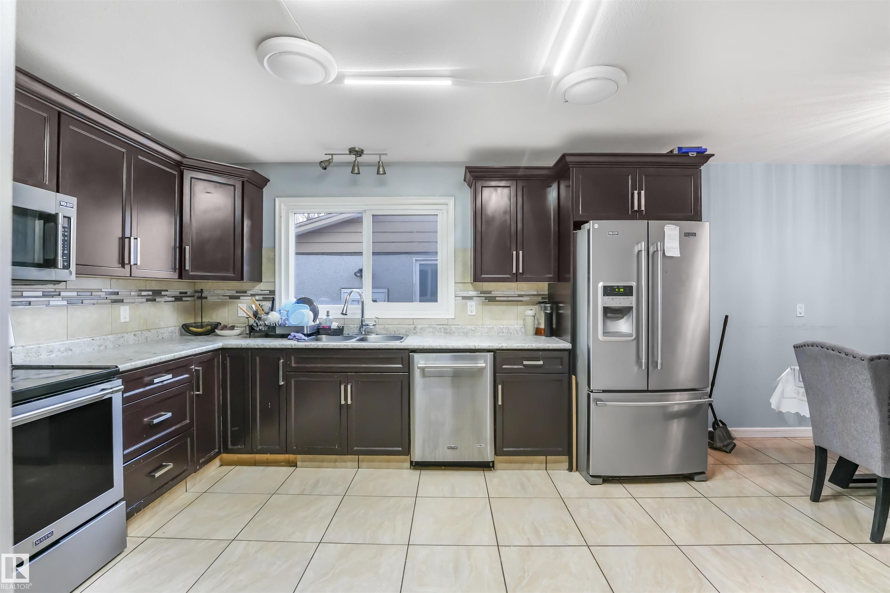 Photo 36 at 13335 106 Street NW, Rosslyn, Edmonton