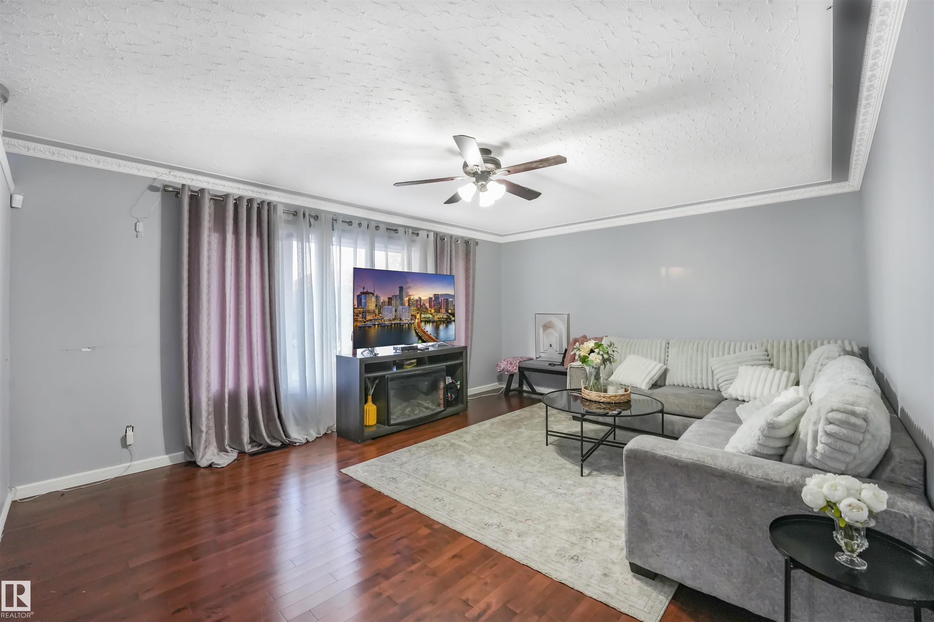 Photo 37 at 13335 106 Street NW, Rosslyn, Edmonton