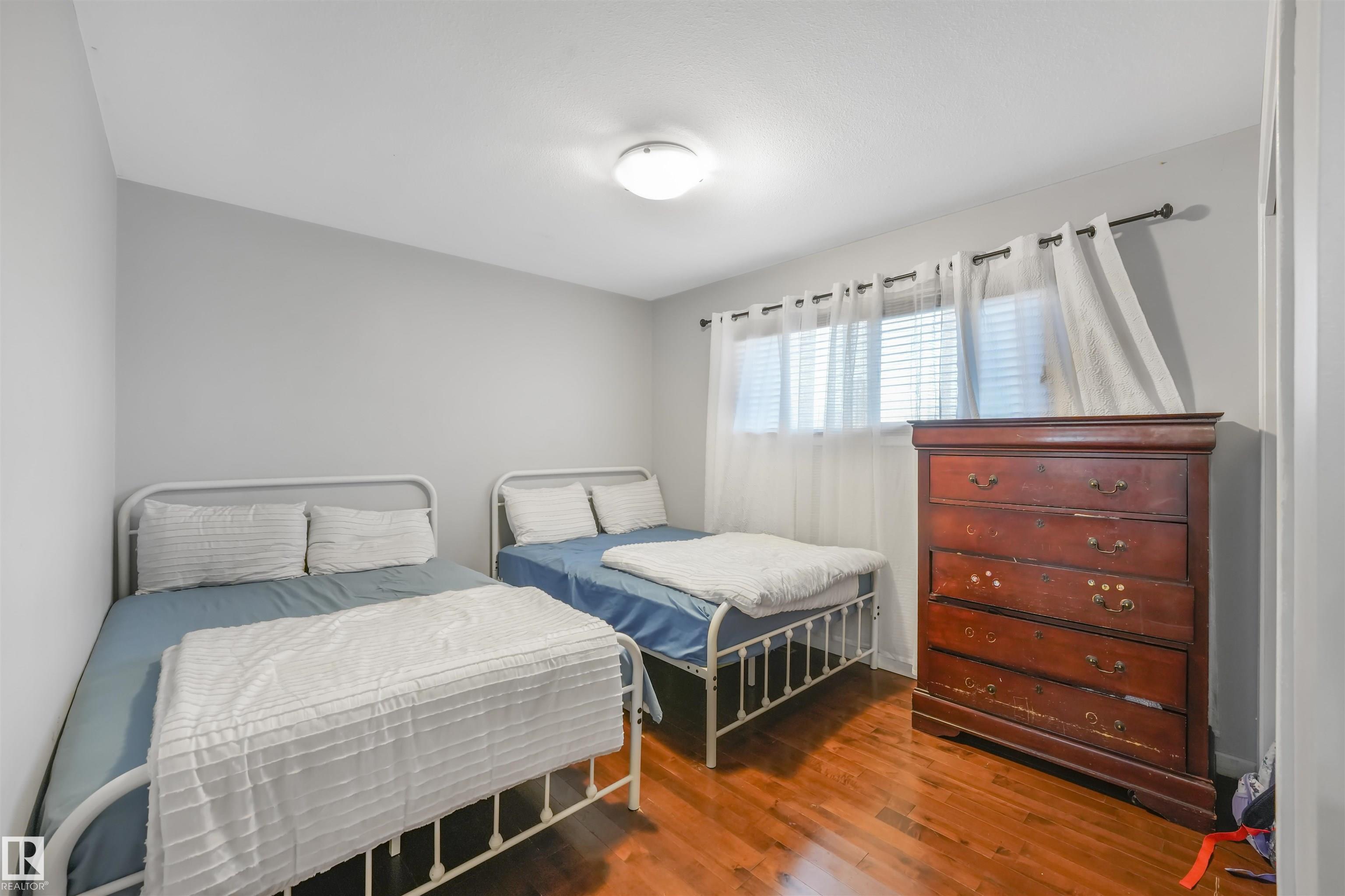 Photo 45 at 13335 106 Street NW, Rosslyn, Edmonton