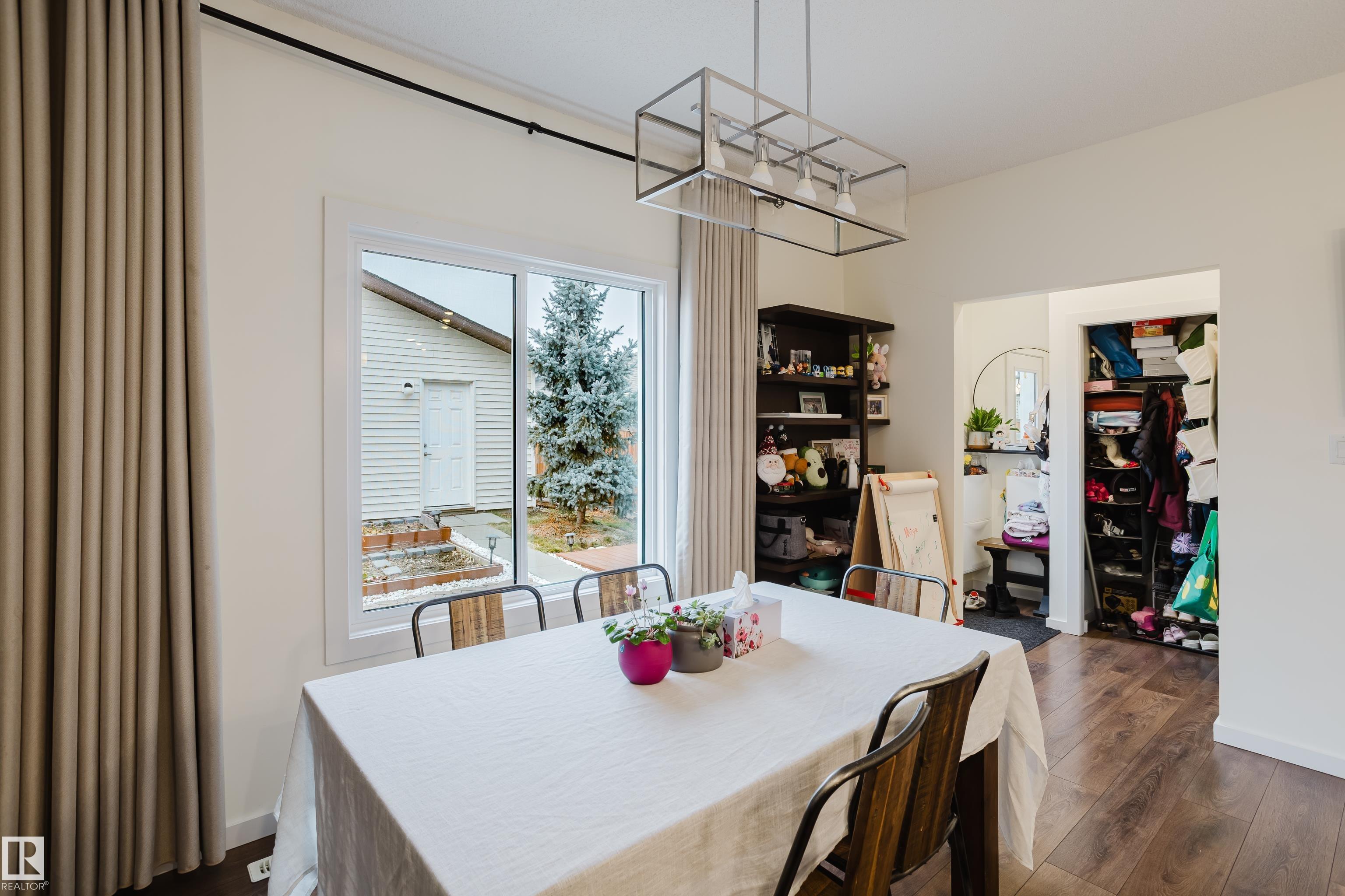 Photo 19 at 2124 Glenridding Way SW, Glenridding Heights, Edmonton