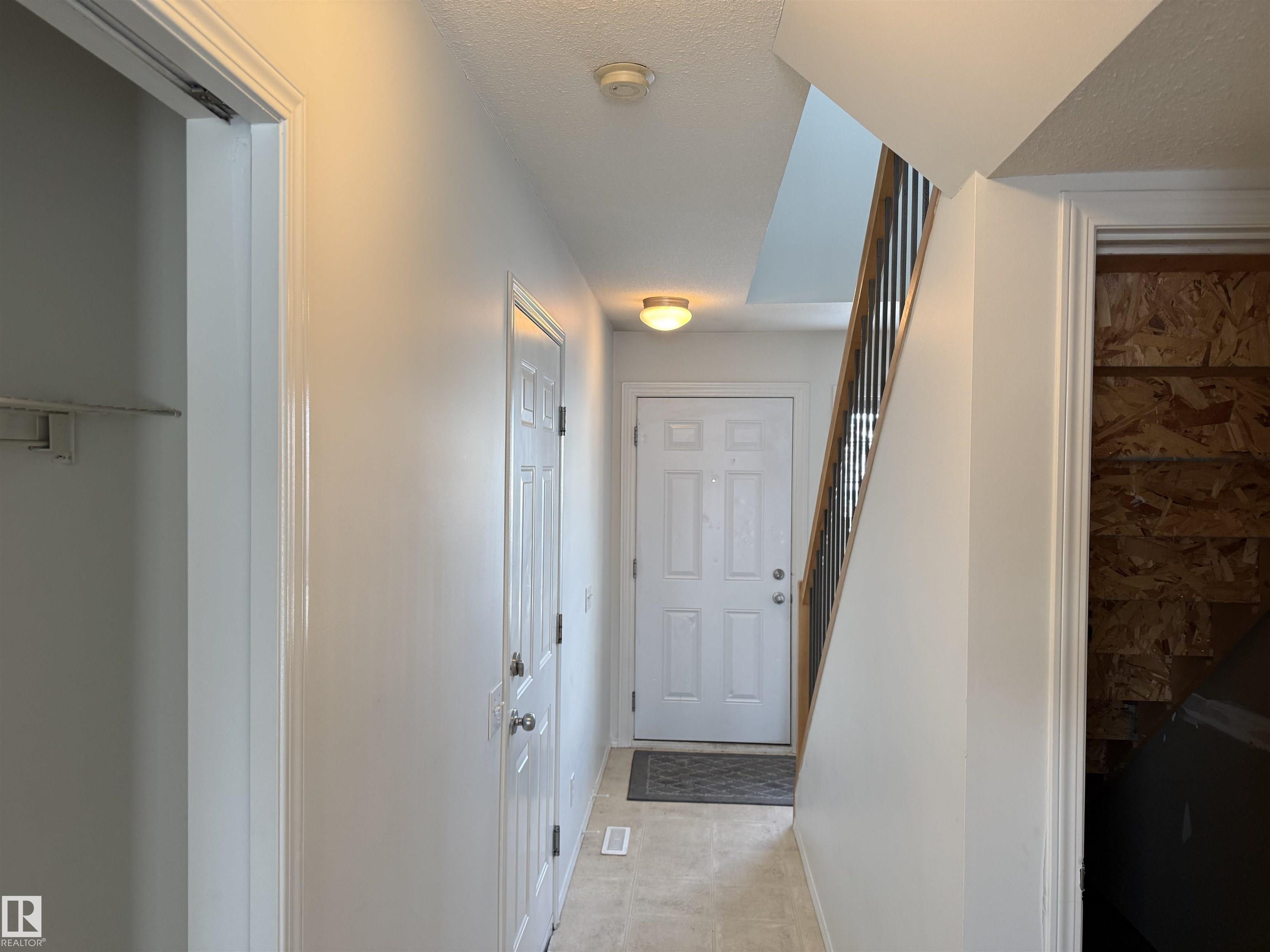 Photo 11 at 51 - 16823 84 Street NW, Klarvatten, Edmonton