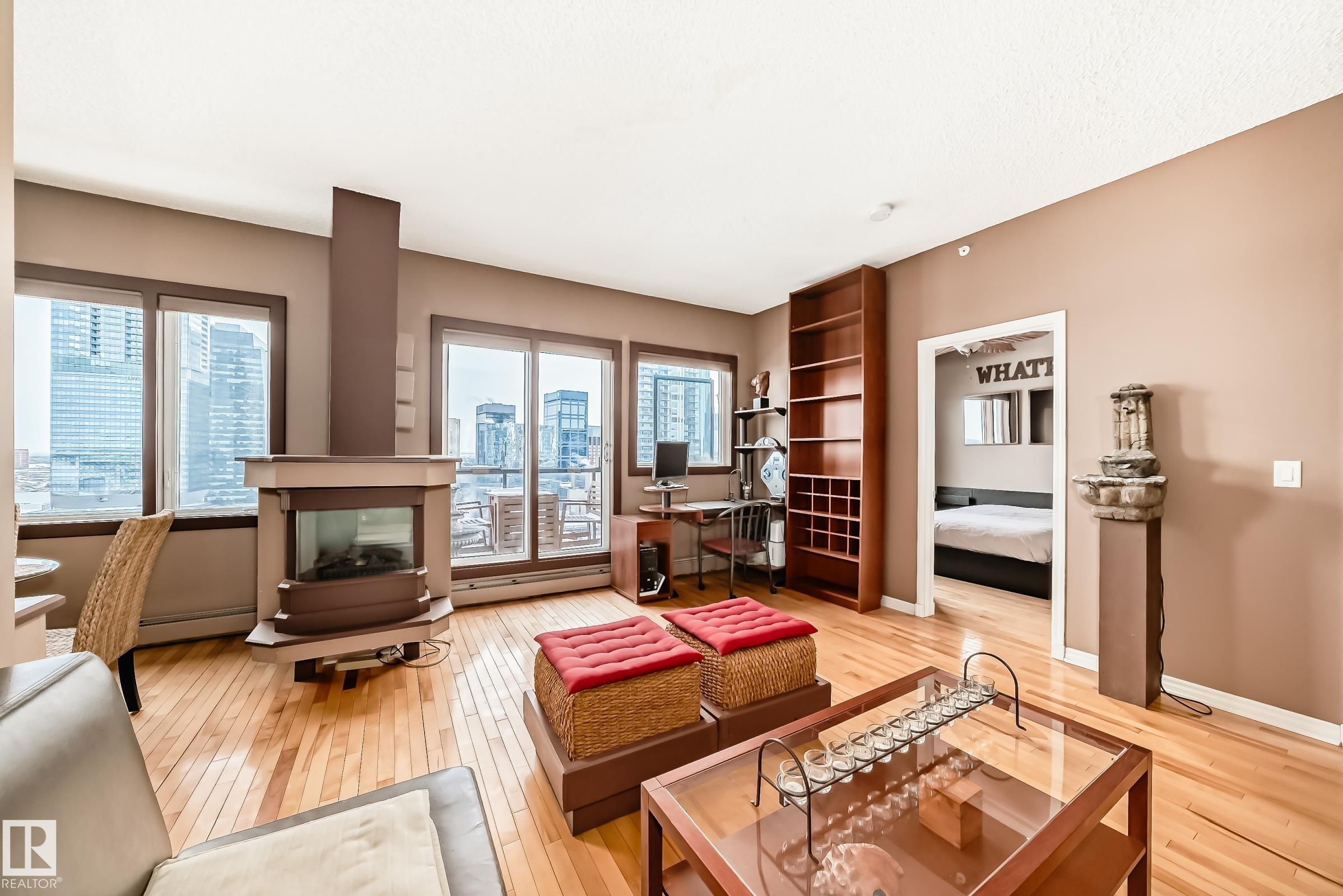 Photo 13 at 2006 - 10303 105 Street NW, Downtown, Edmonton