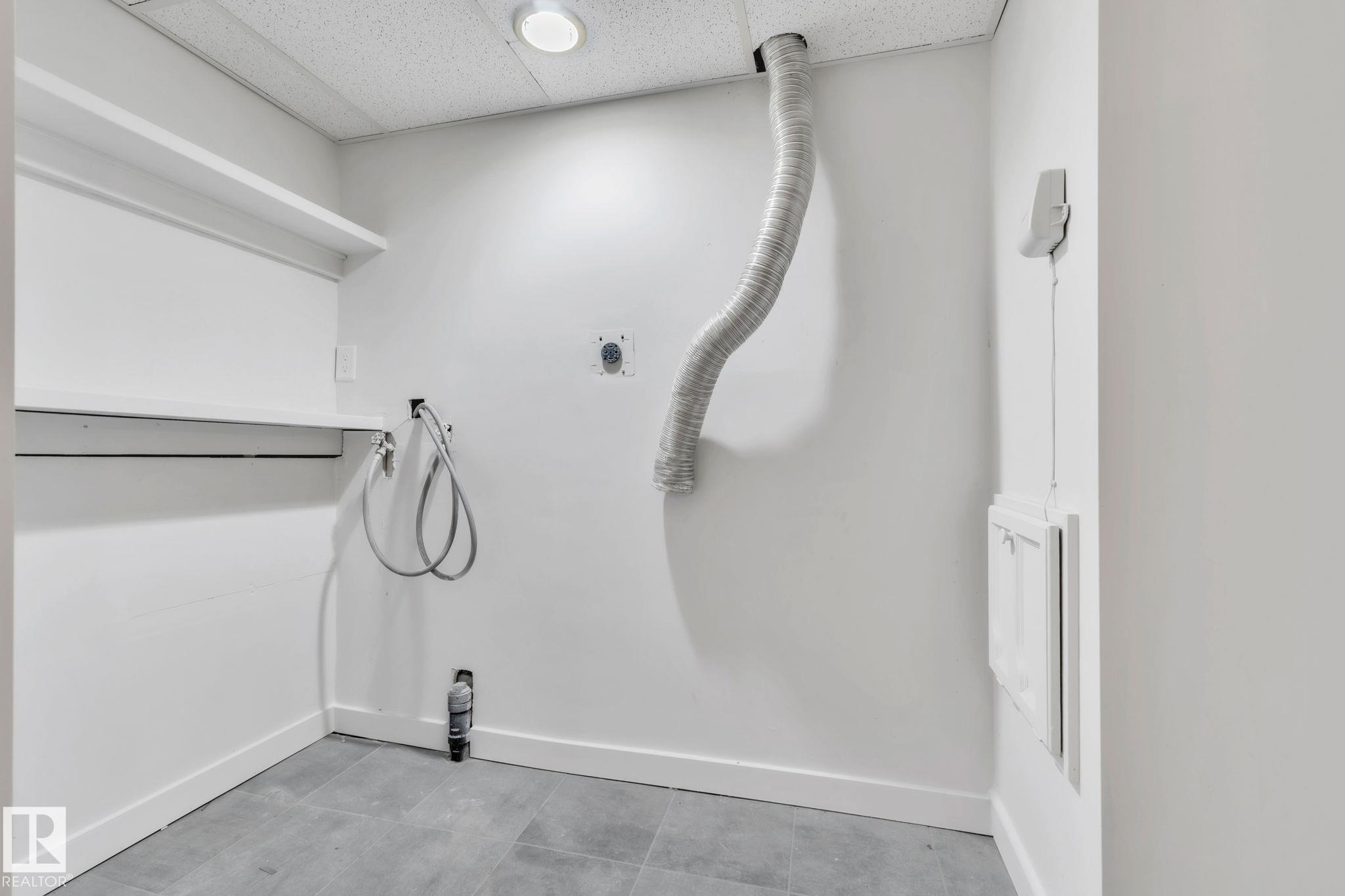 Photo 35 at 1281 Hooke Road NW, Overlanders, Edmonton