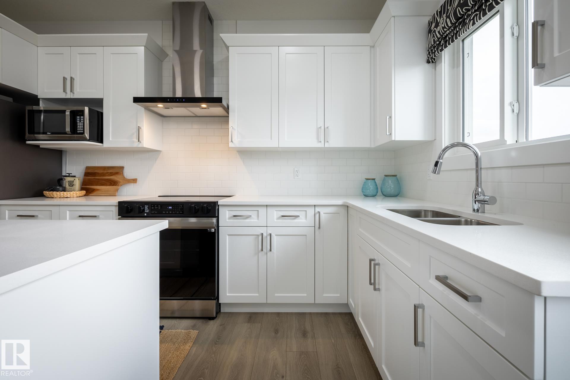 Photo 11 at 58 Covell Common, Copperhaven, Spruce Grove