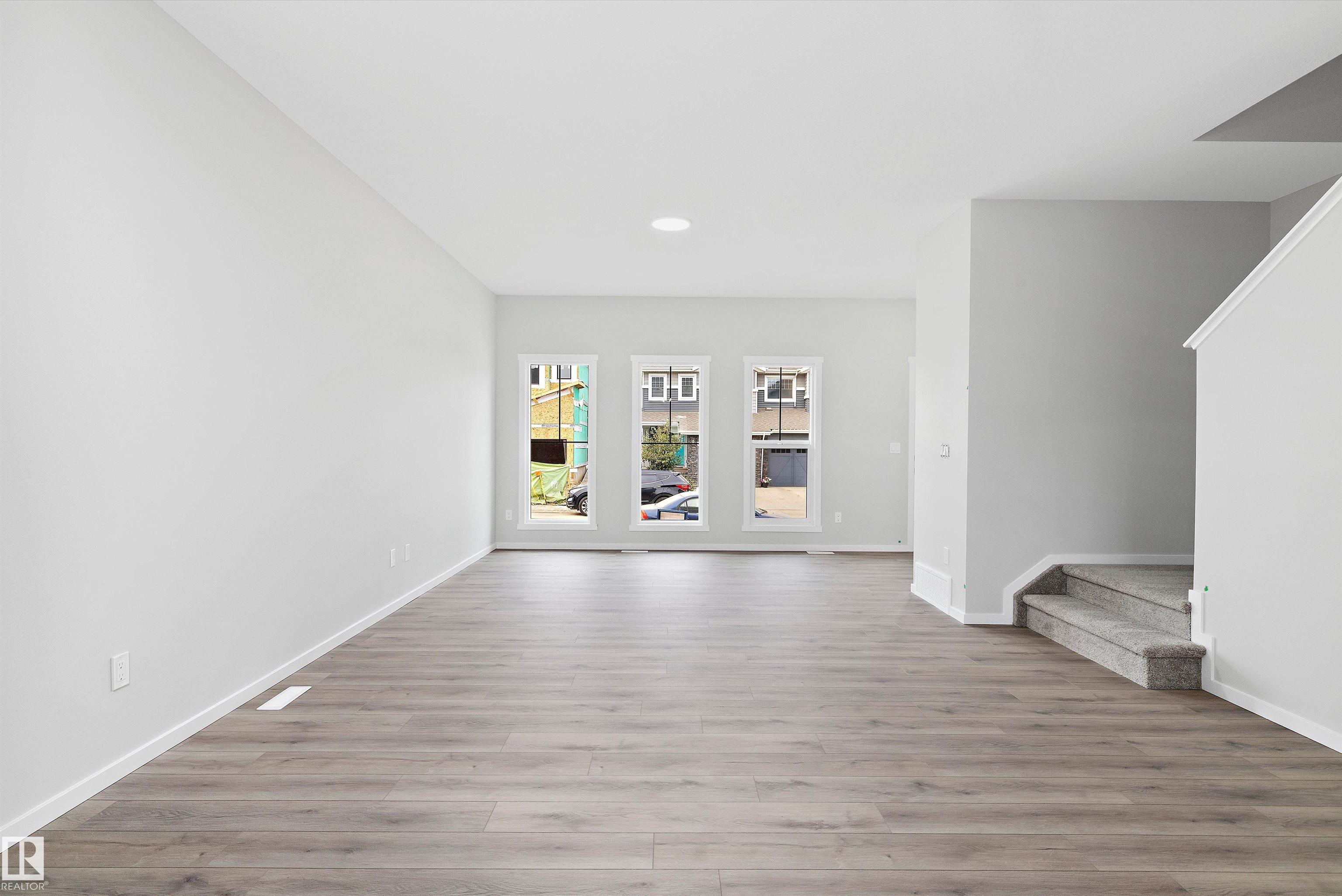 Picture for 5723 Hawthorn Common SW