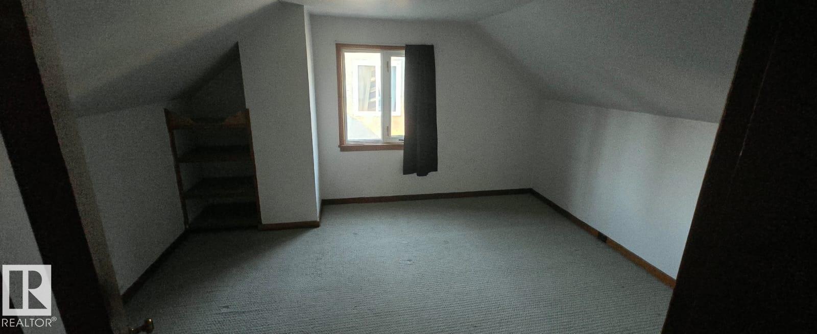 Picture for 11234 71 AV NW NW