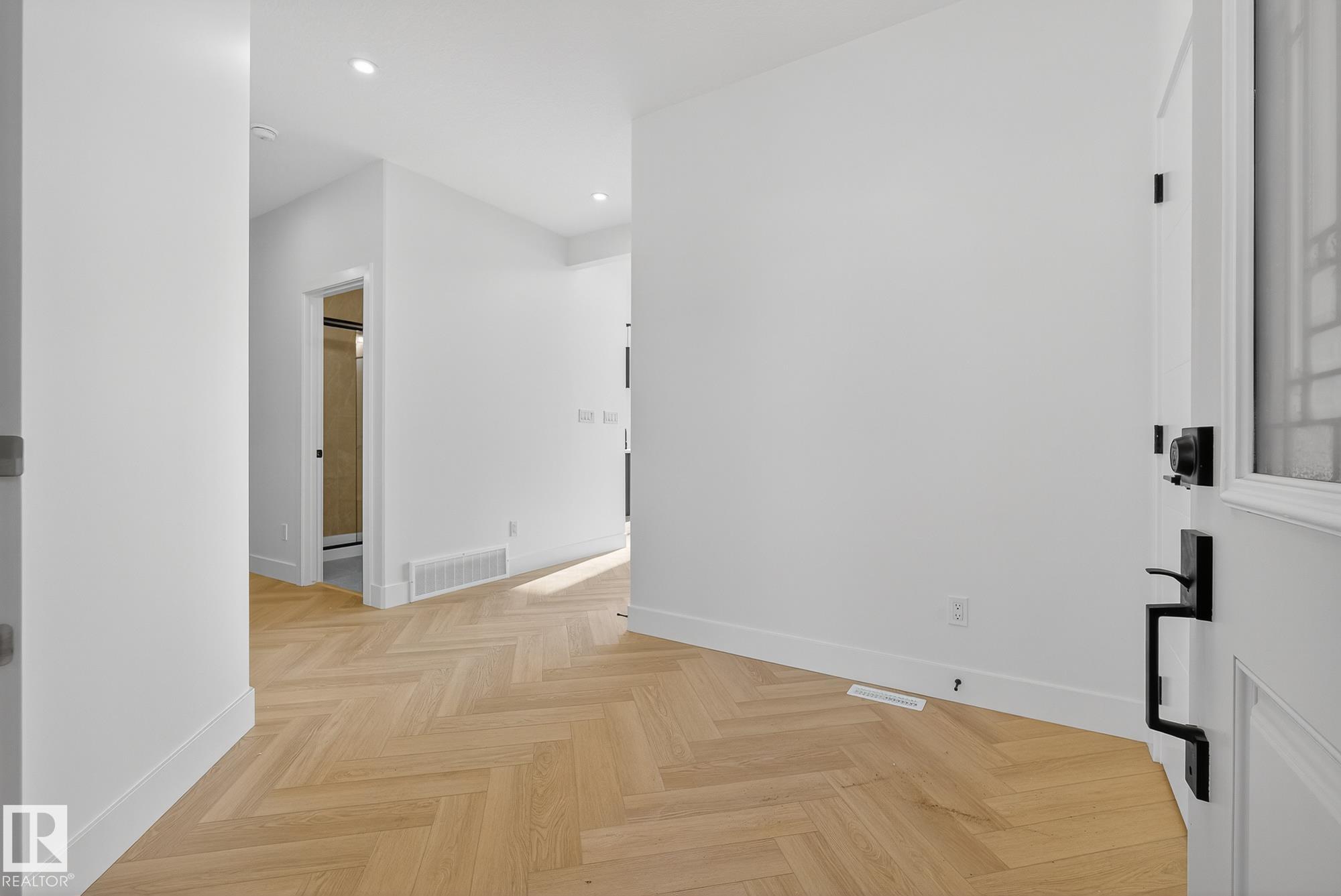 Picture for 3315 Chickadee DR NW